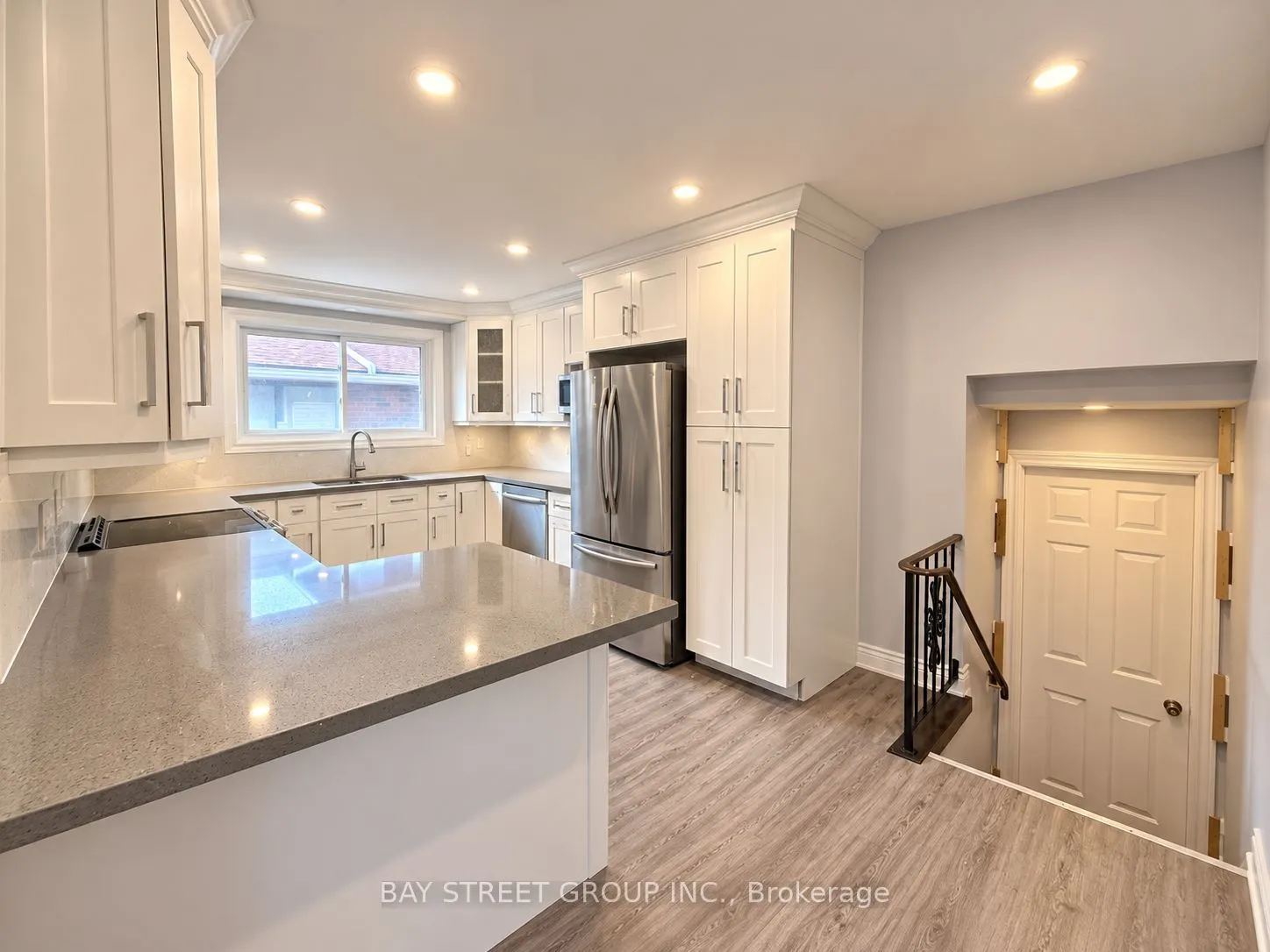 237 Lawnhurst Court #upper level