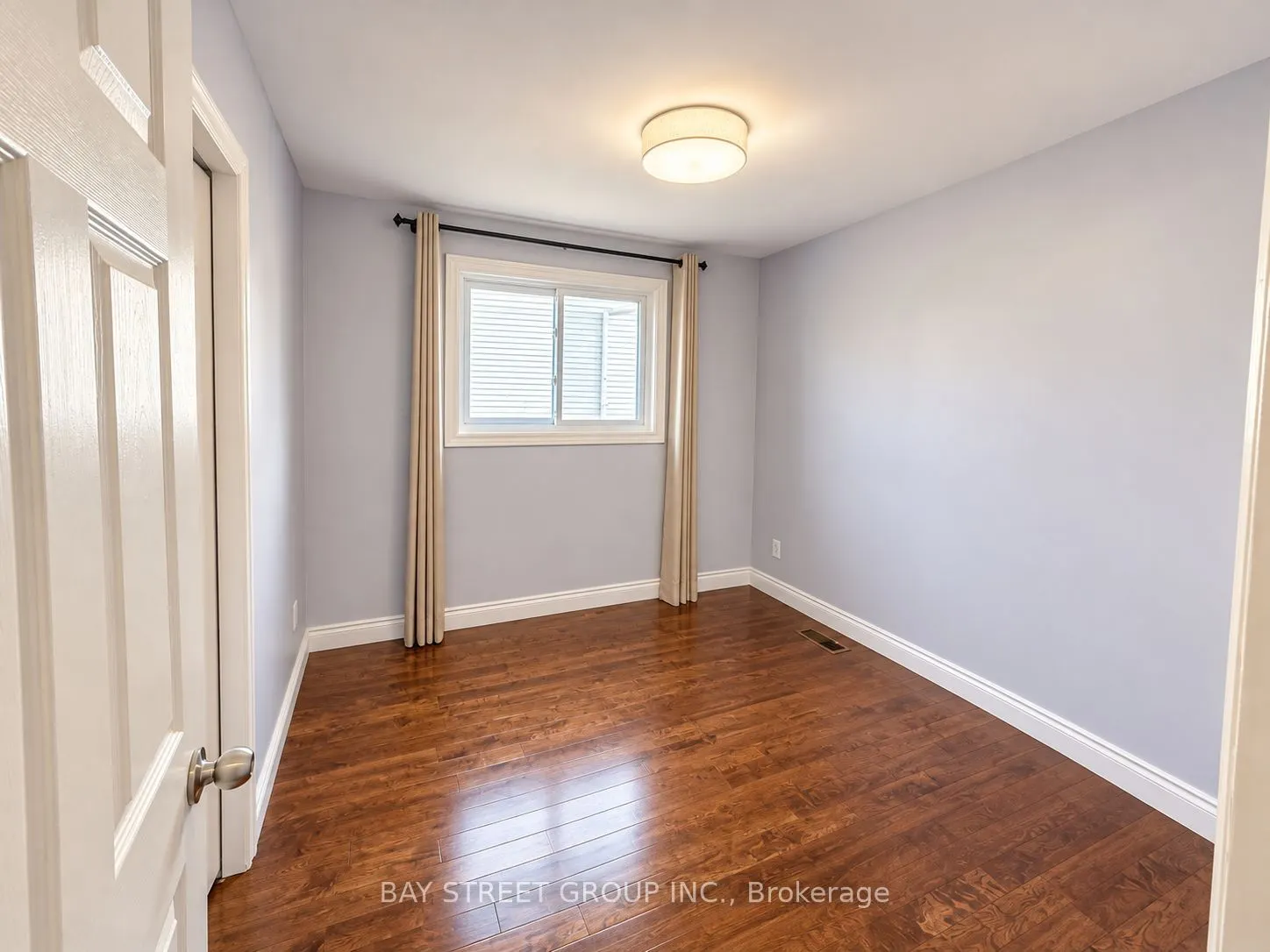 237 Lawnhurst Court #upper level