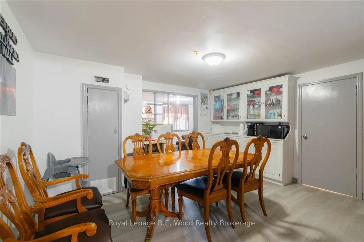 11464 Plank Road