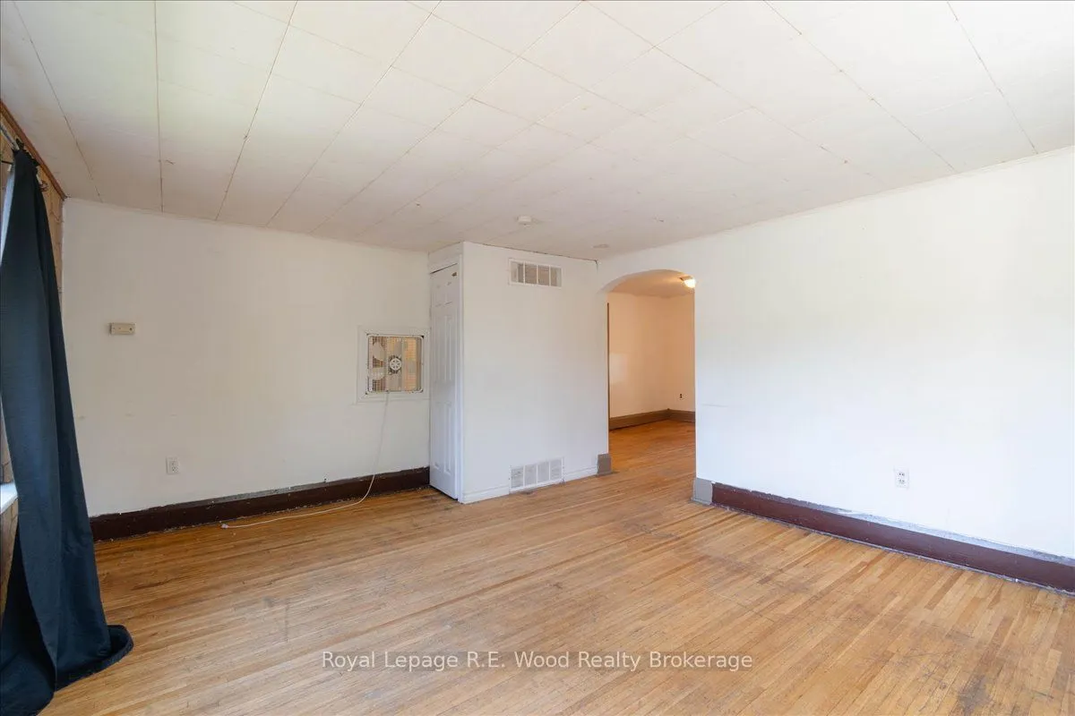 11464 Plank Road