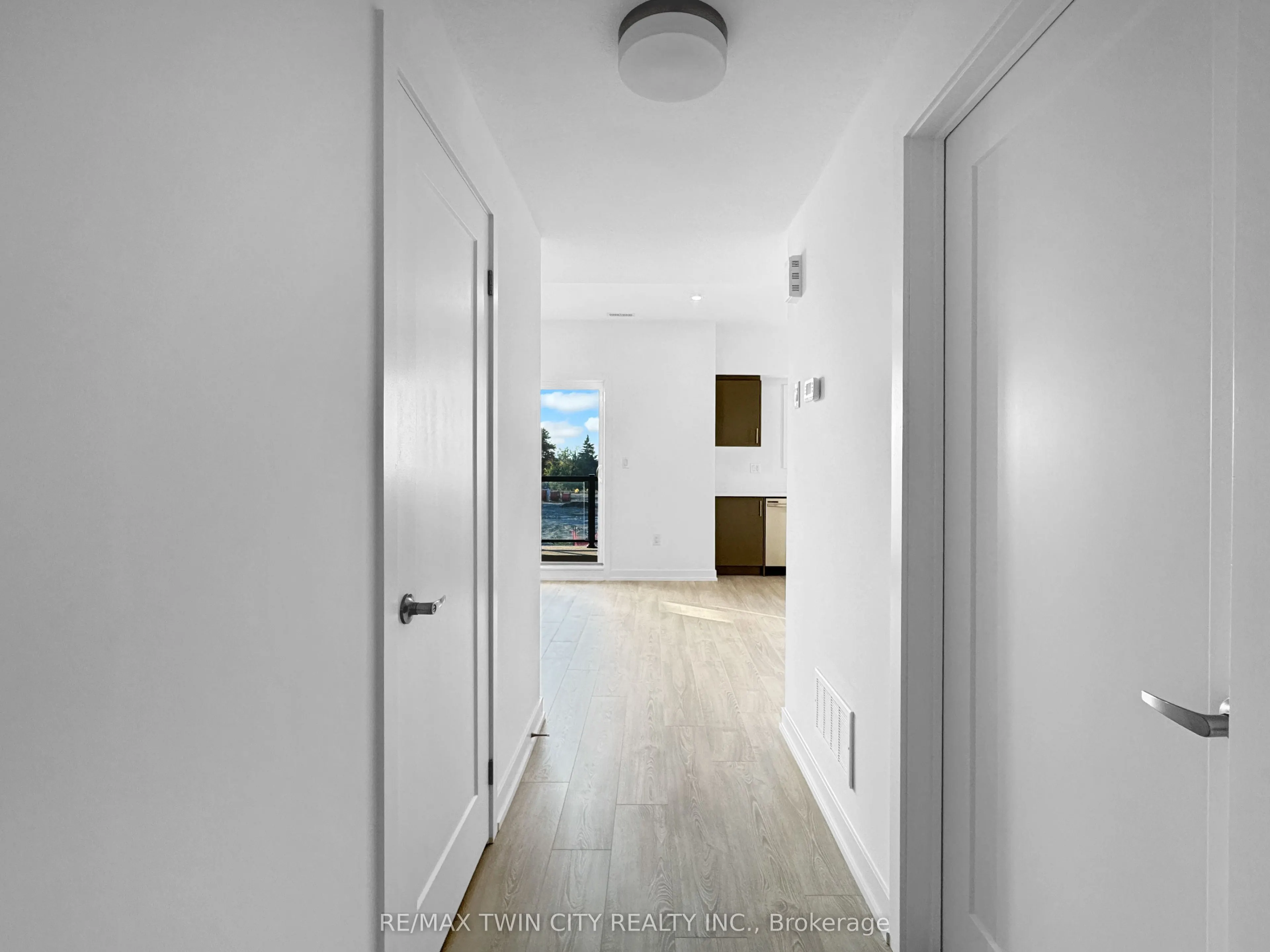 8 Miseferi Crescent #12