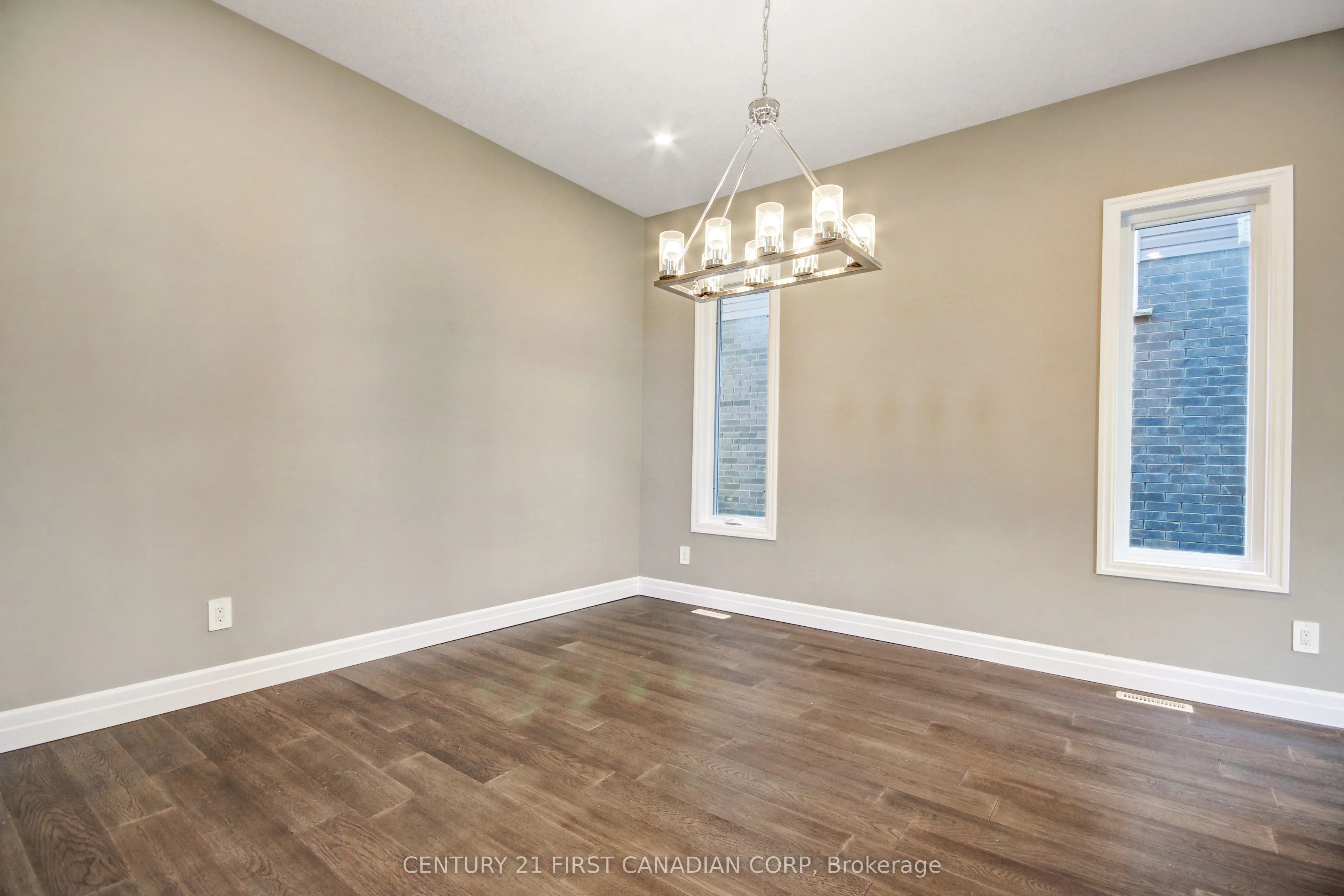 2920 Lemieux Walk
