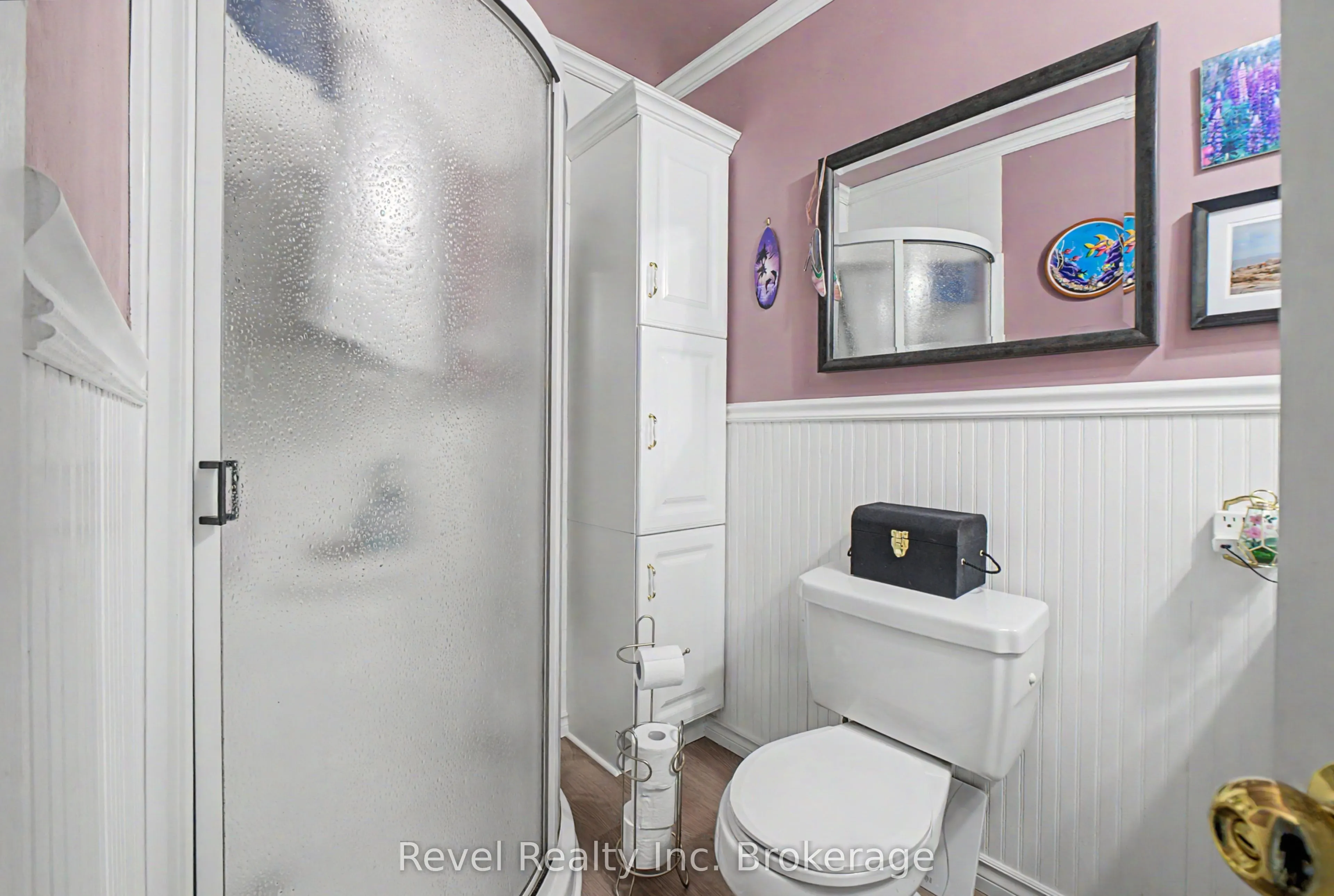 2043 Drew Street