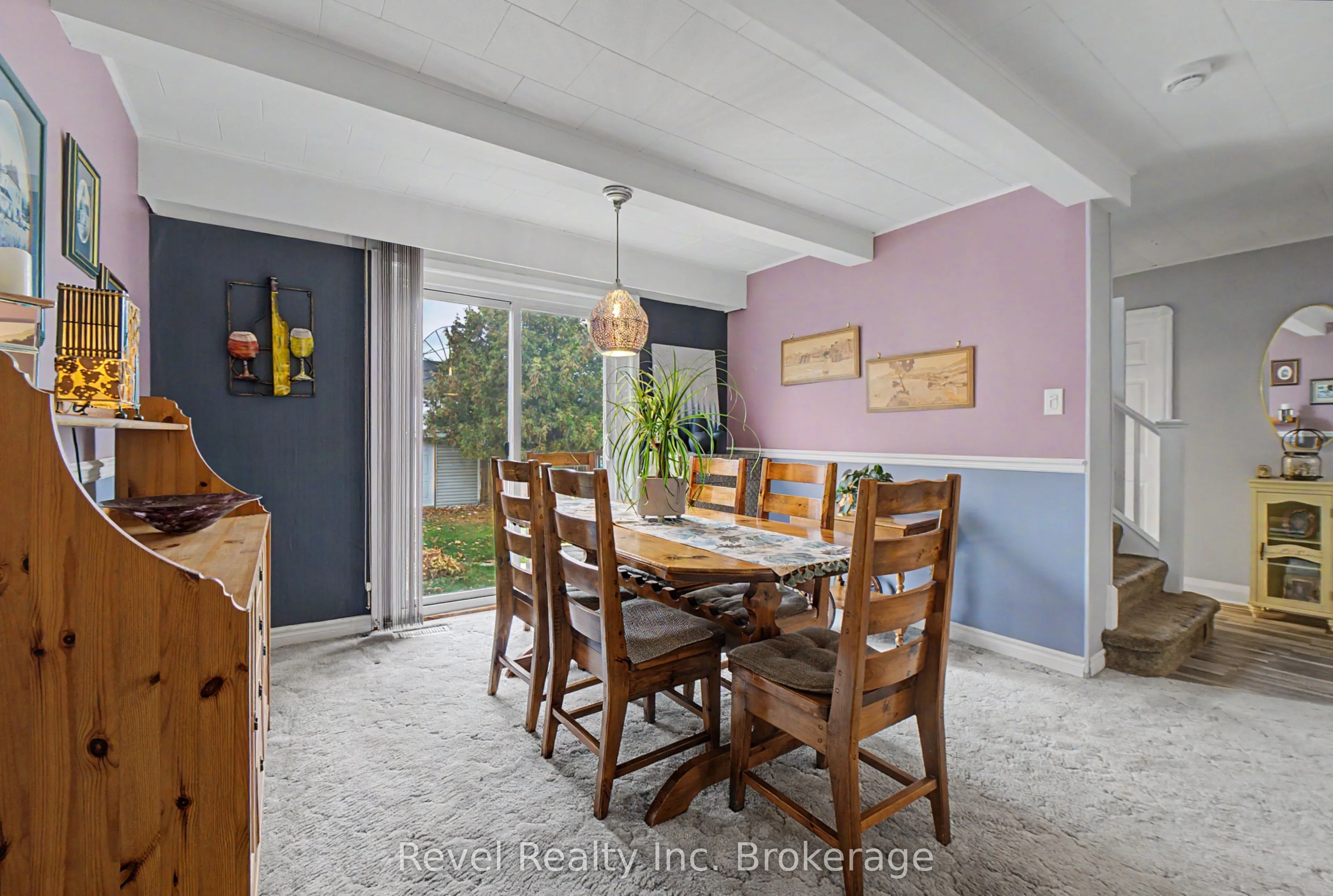 2043 Drew Street