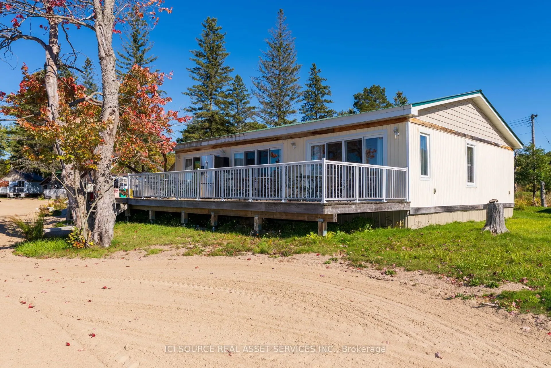 3 Woodland Lane