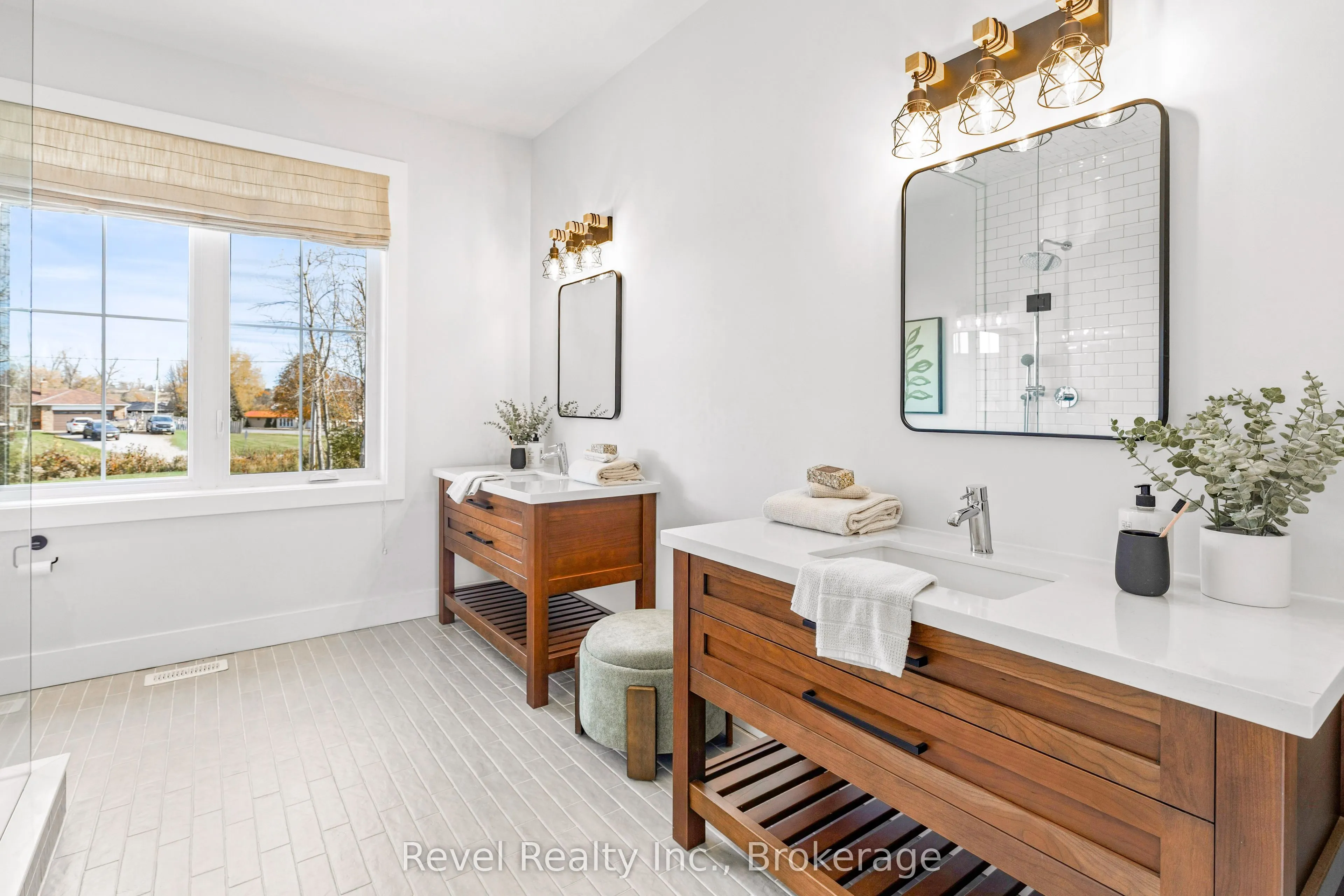 48 Pleasant View Crescent