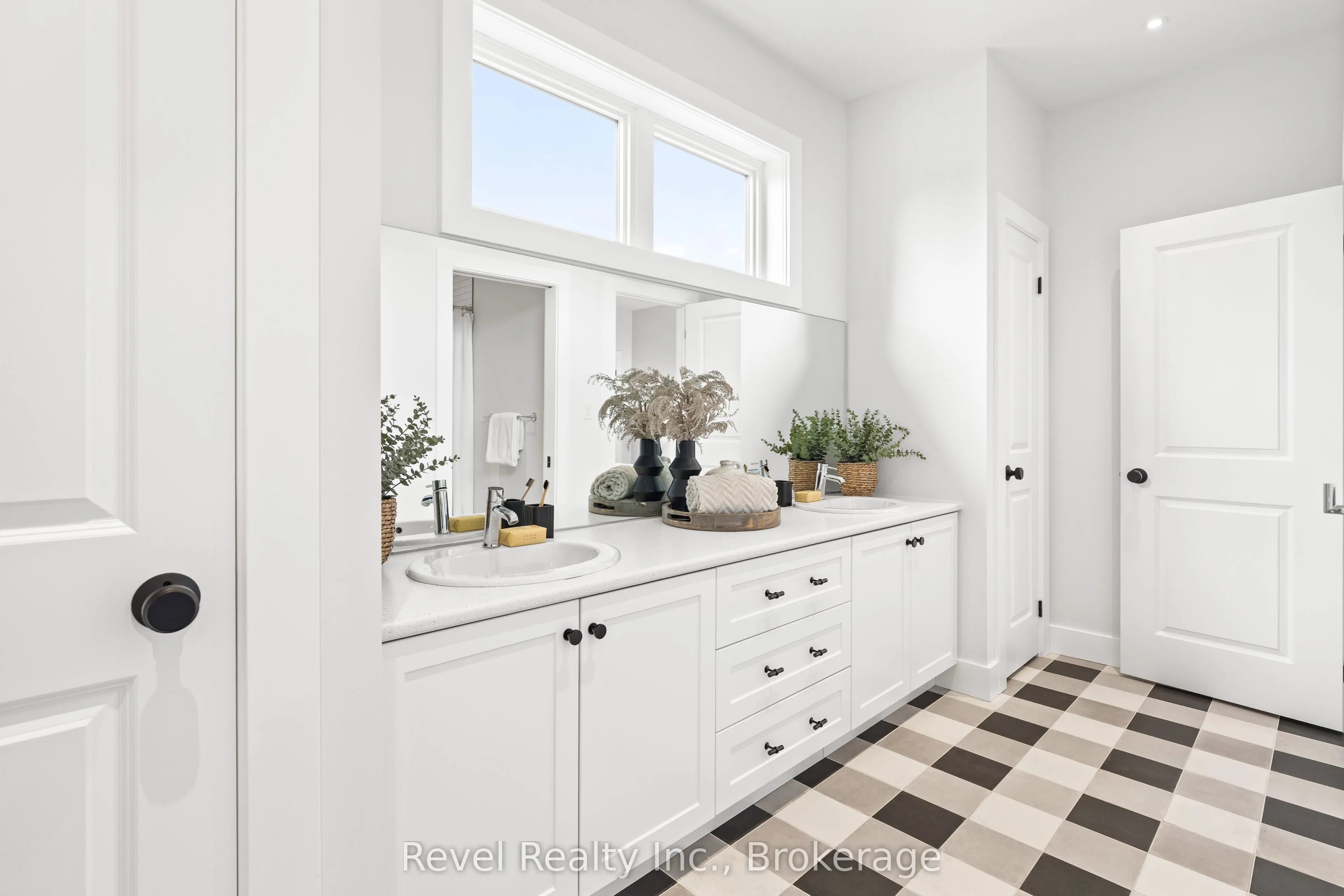 48 Pleasant View Crescent