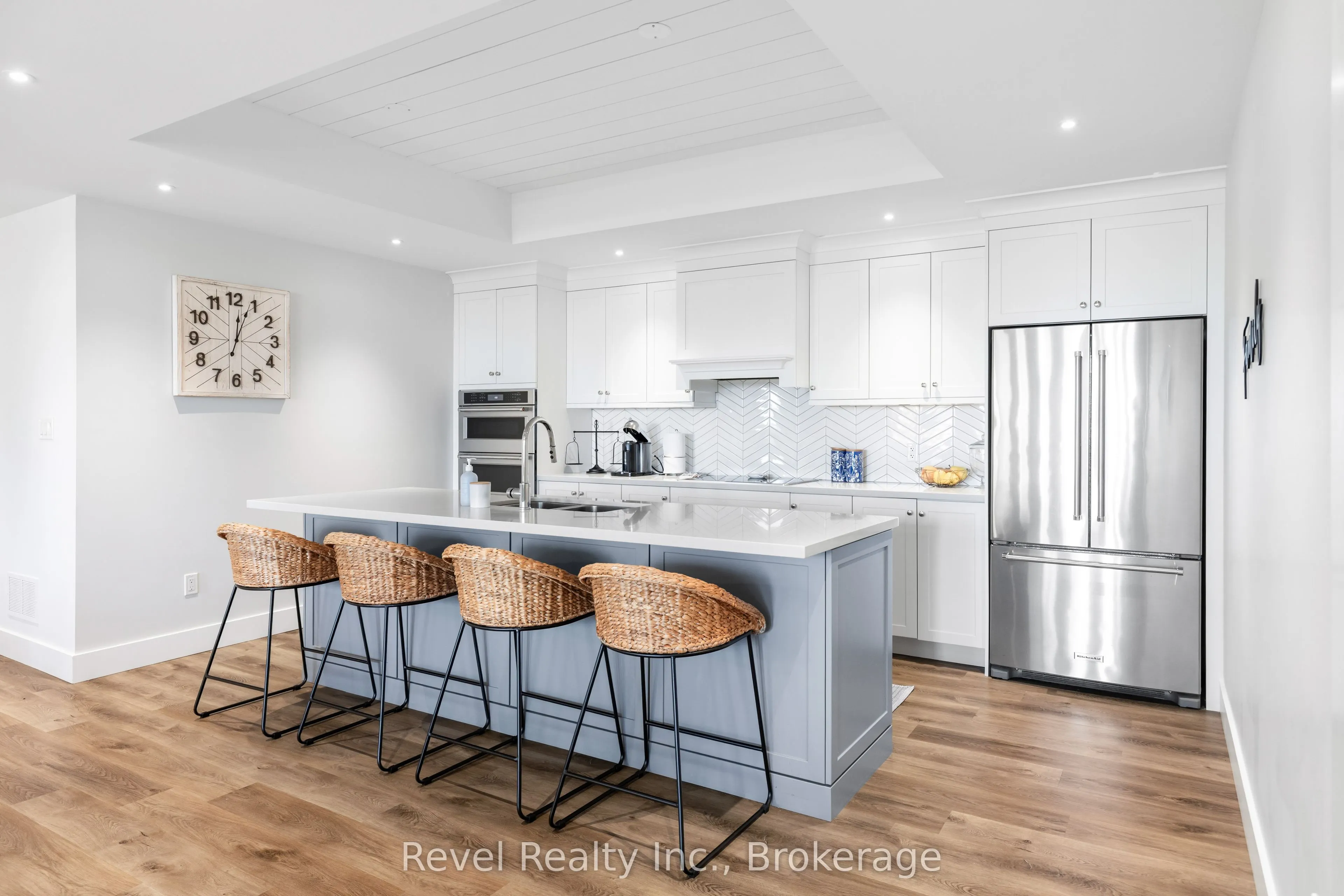 48 Pleasant View Crescent