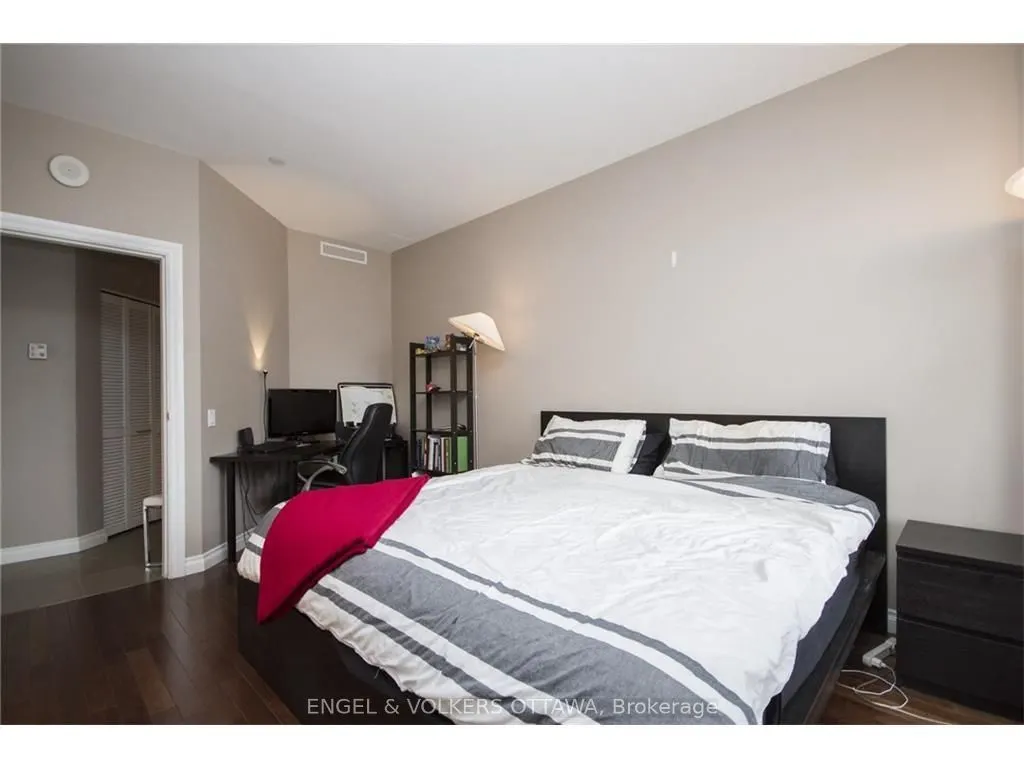 90 George Street #411