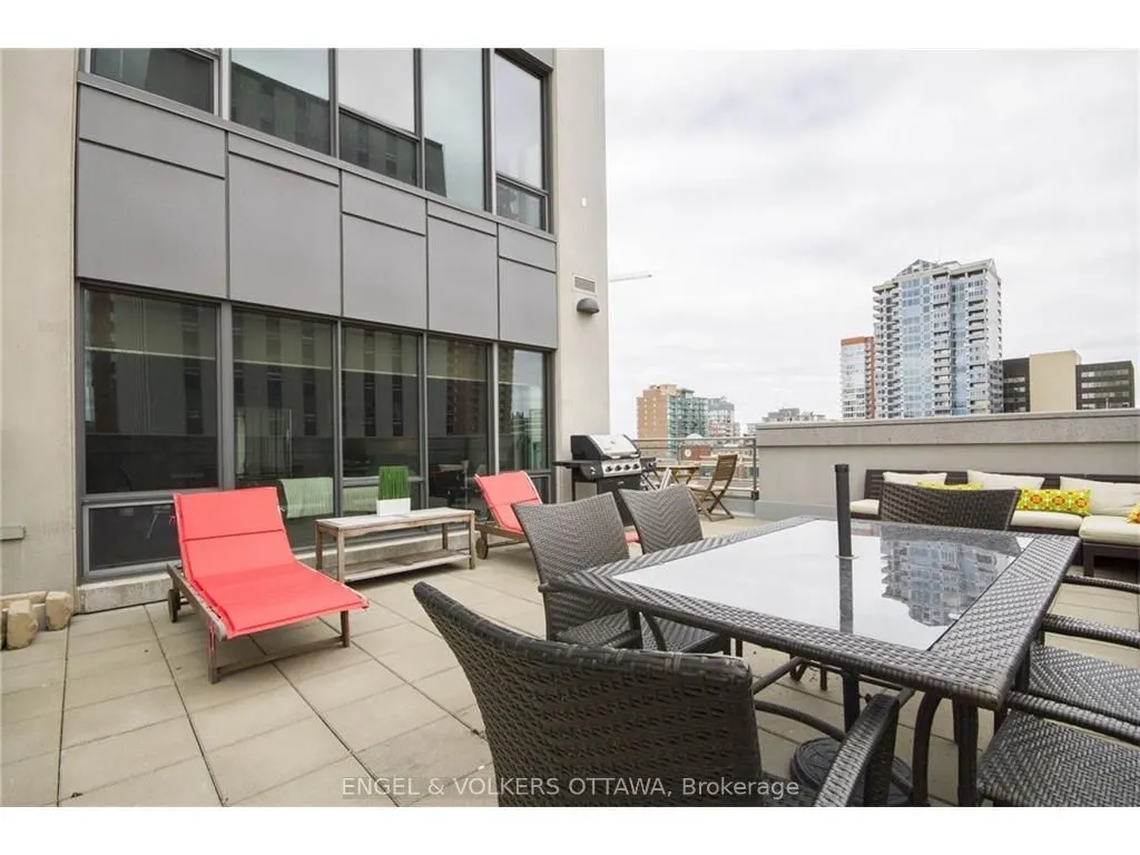 90 George Street #411