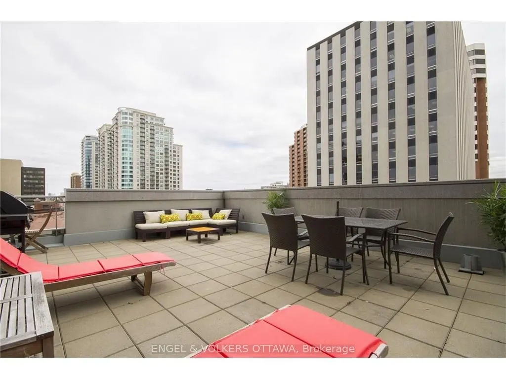 90 George Street #411