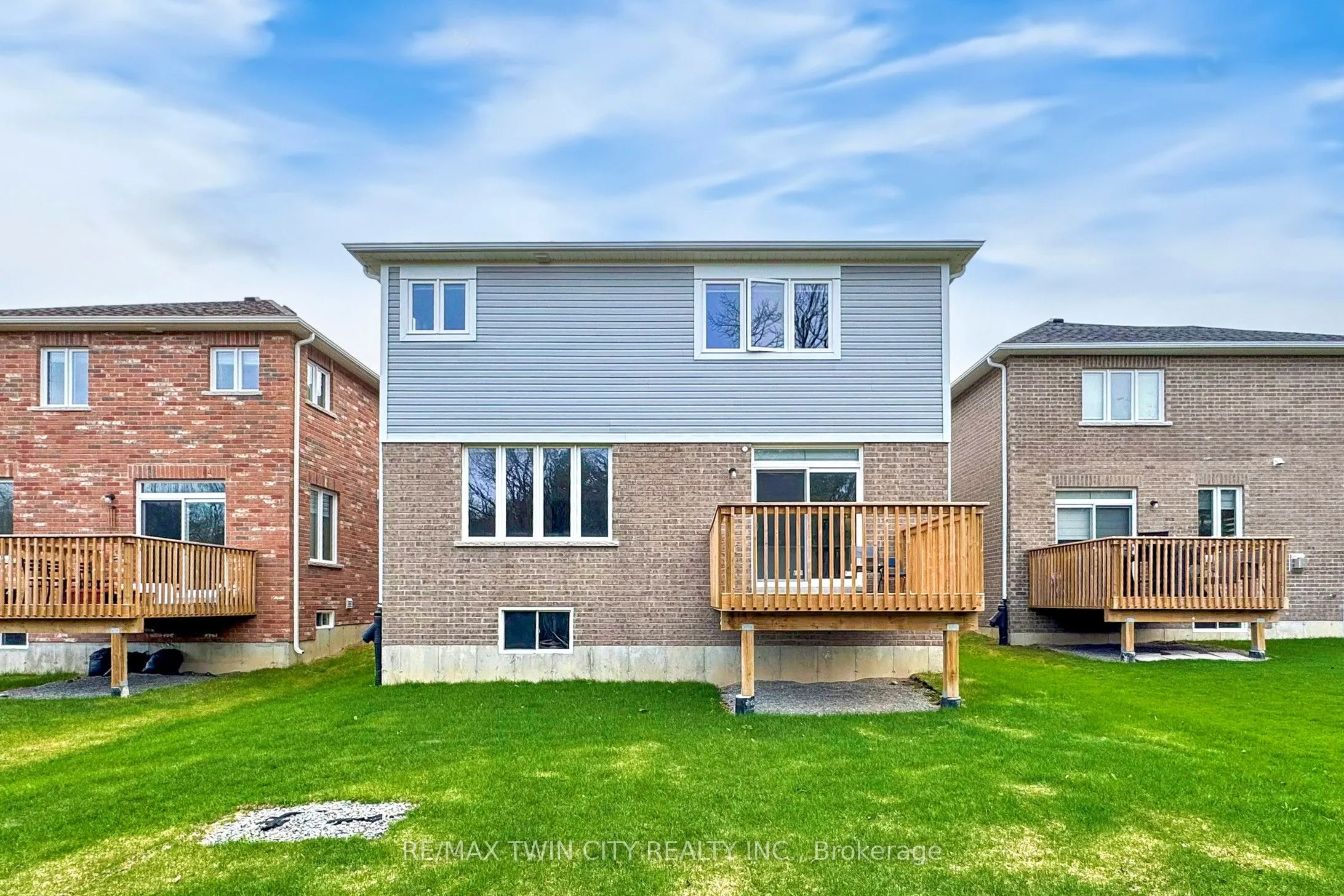 630 Lemay Grove