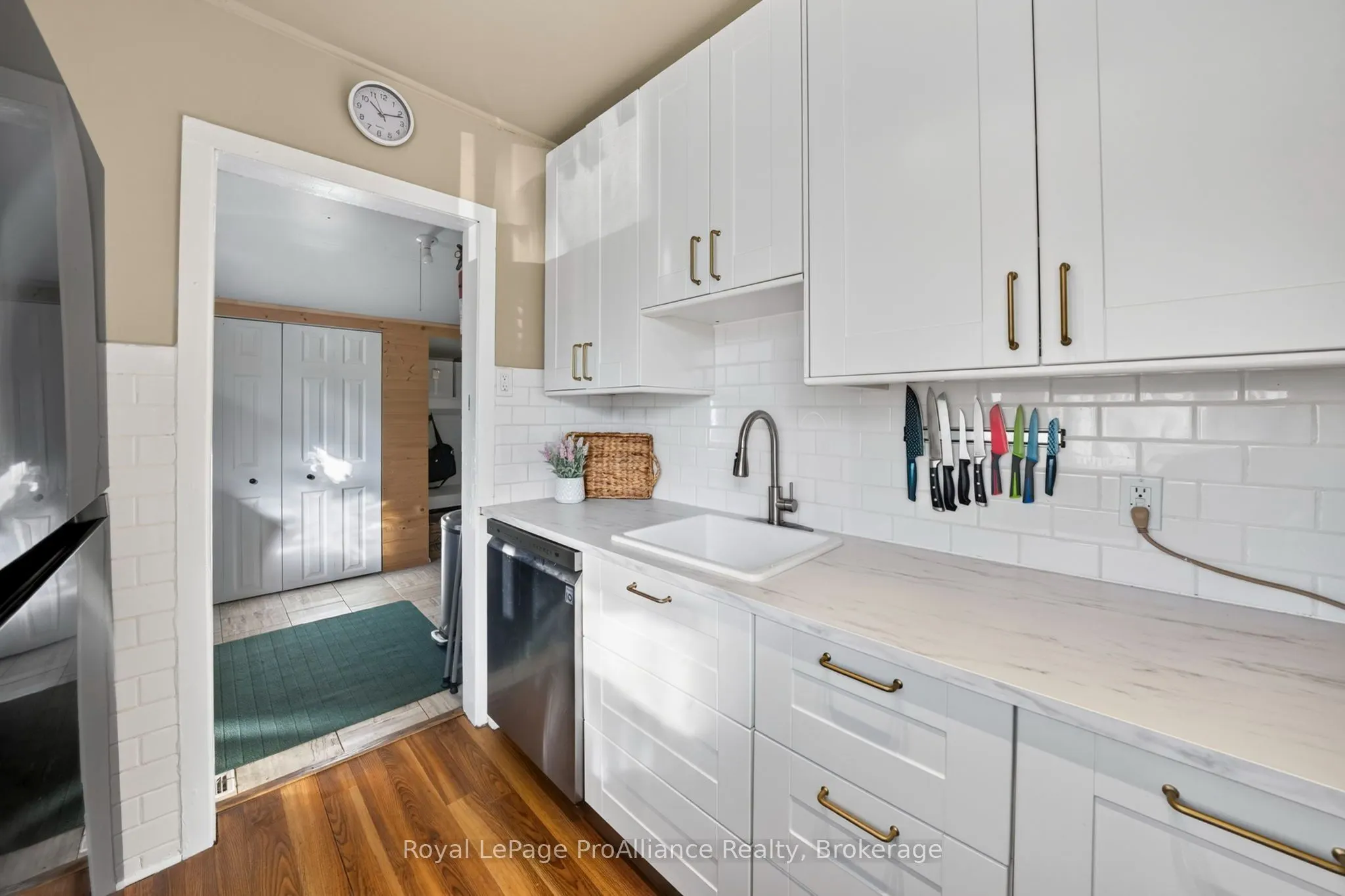 12 Kerr Crescent