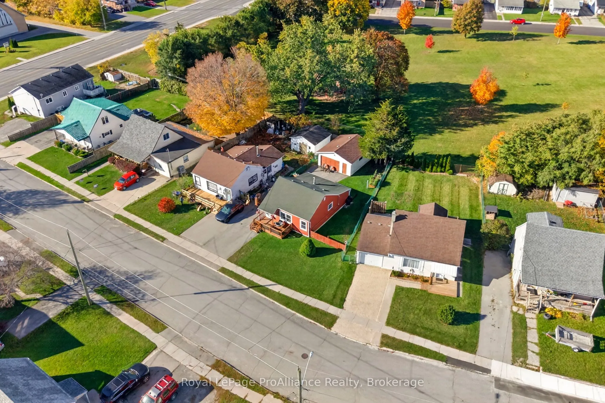 12 Kerr Crescent