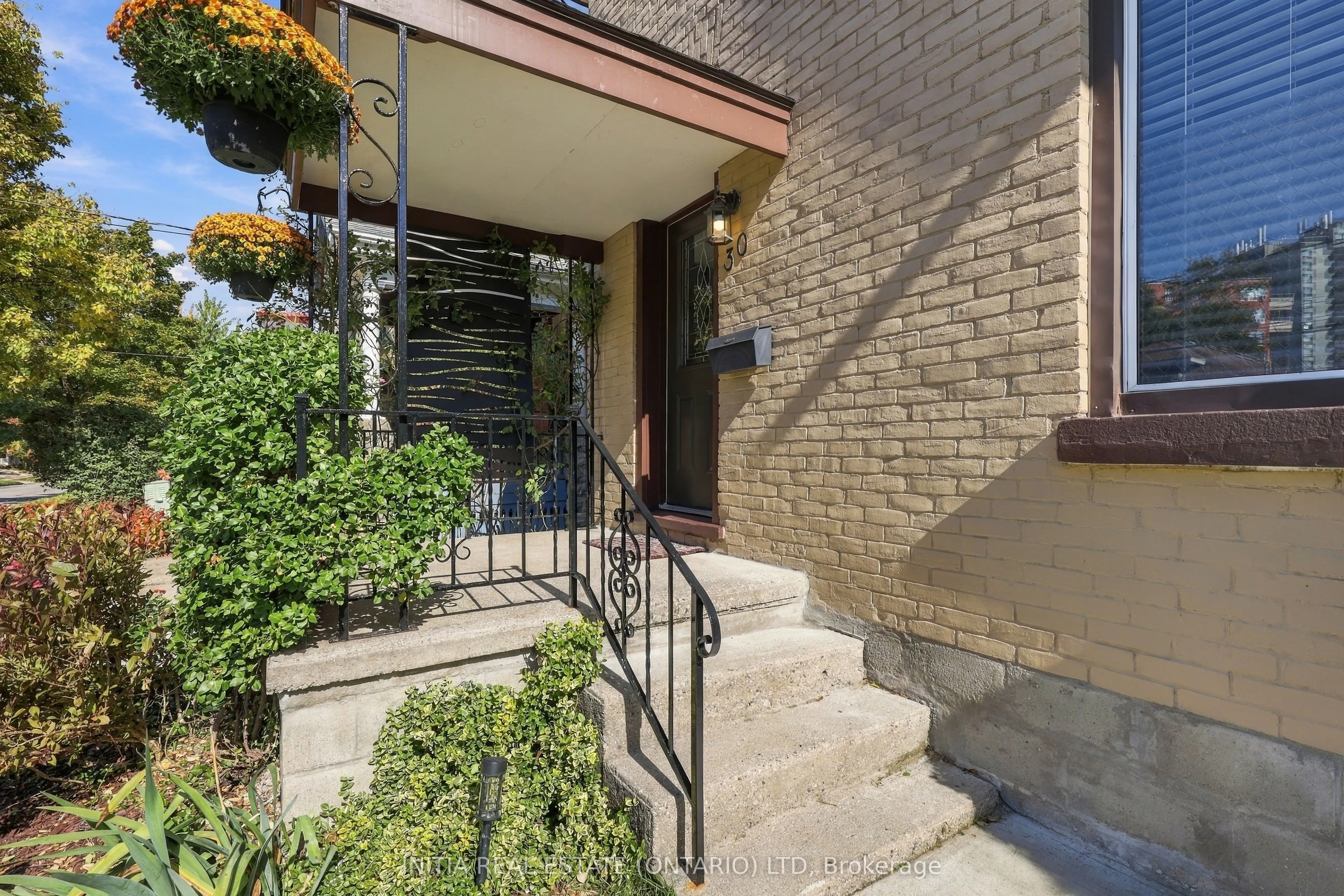 30 Carfrae Crescent
