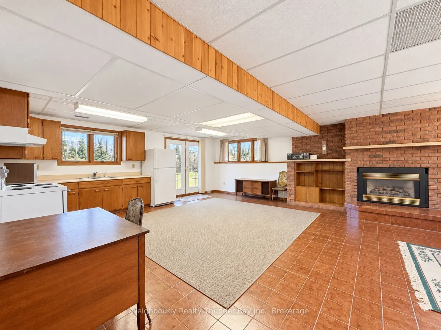 380 Hilldale Road