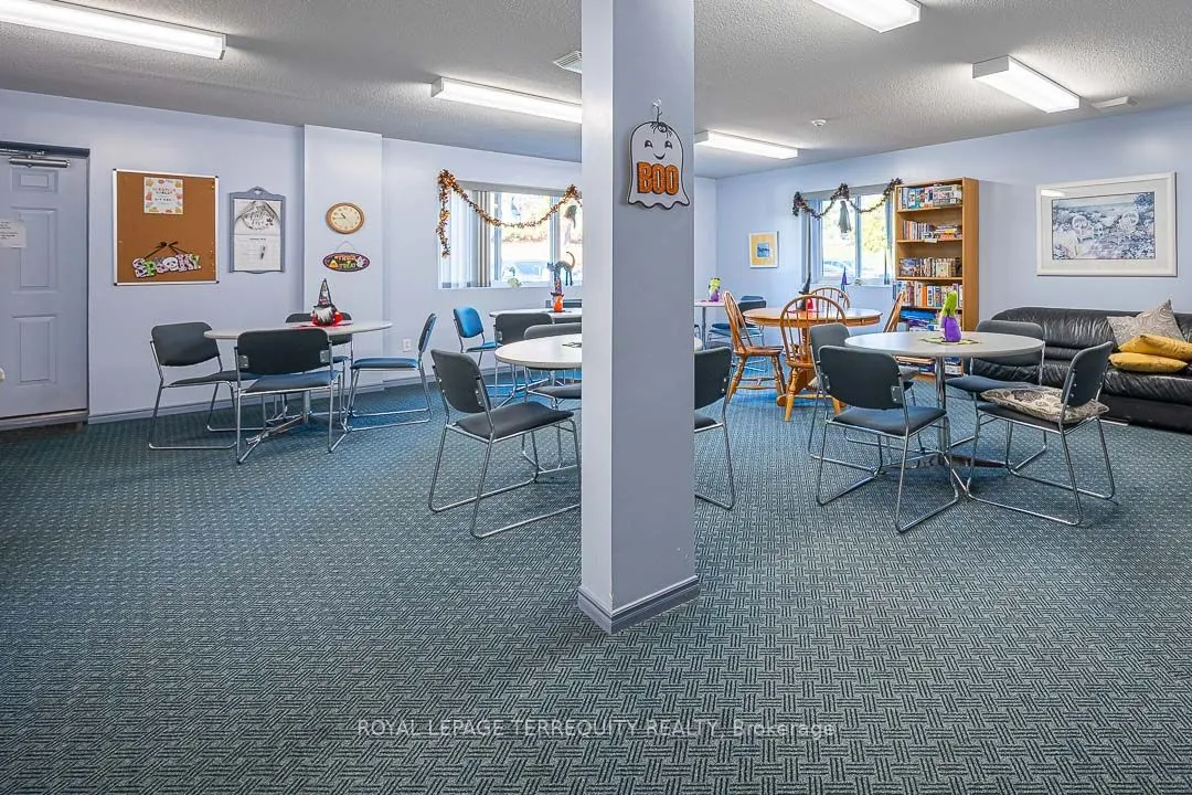 475 Parkhill Road W #211