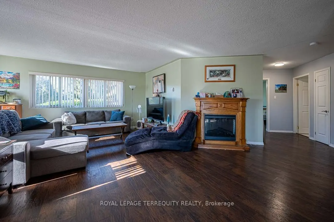 475 Parkhill Road W #211
