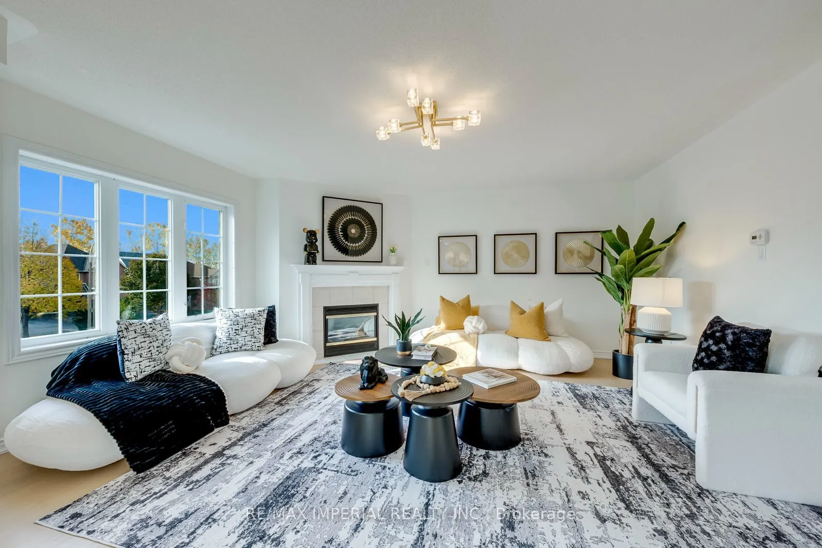 1149 Harrogate Drive
