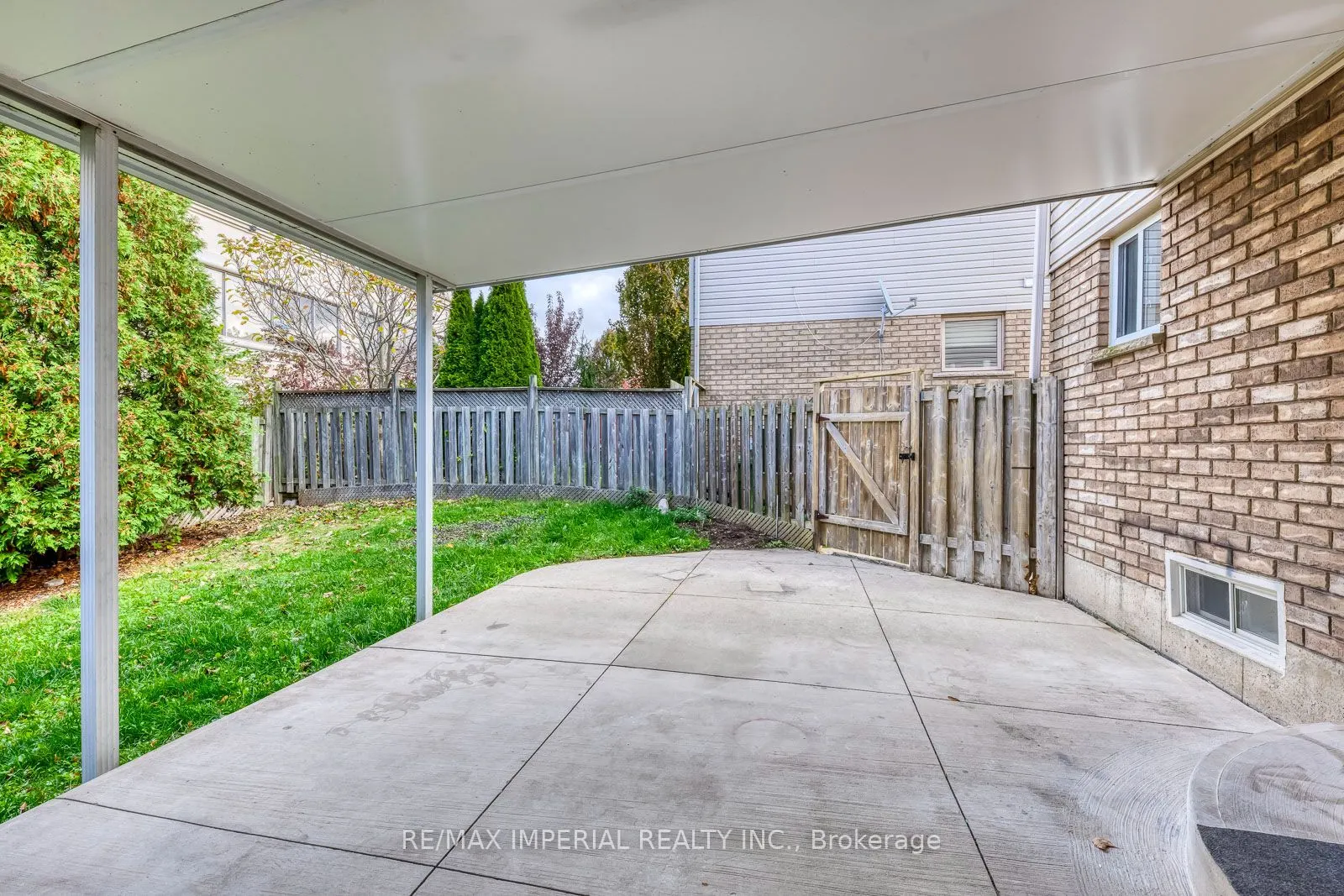 1149 Harrogate Drive