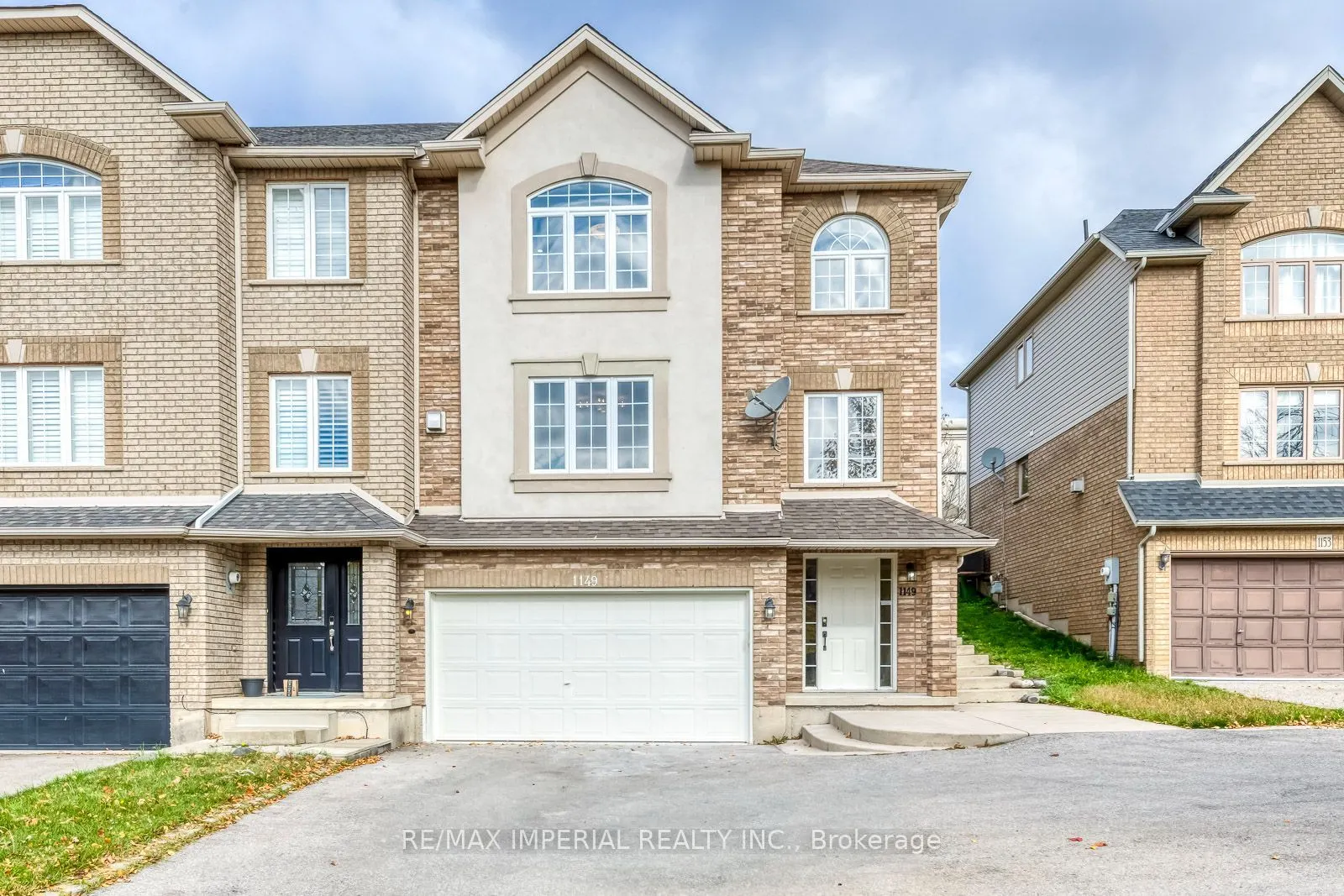 1149 Harrogate Drive