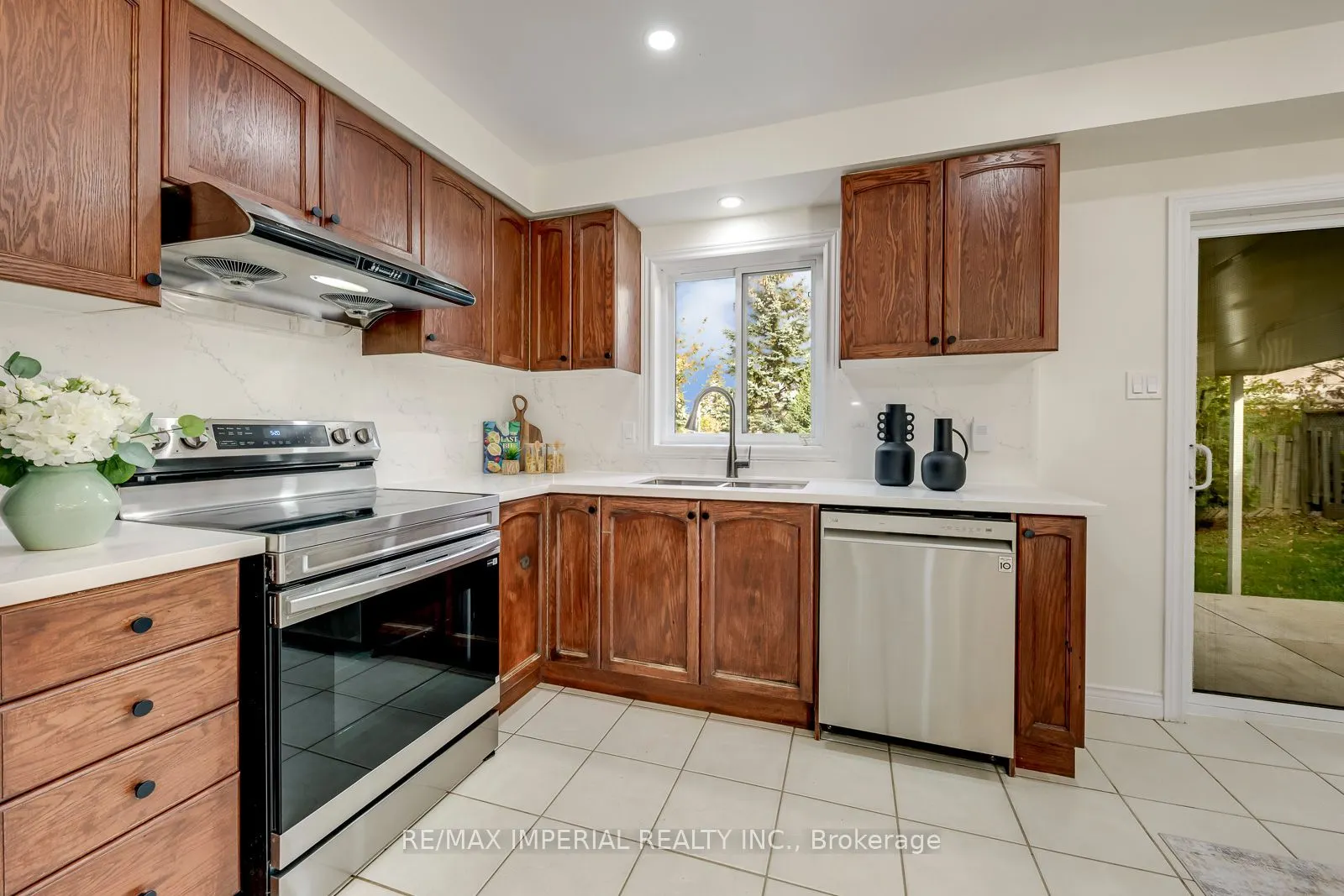 1149 Harrogate Drive