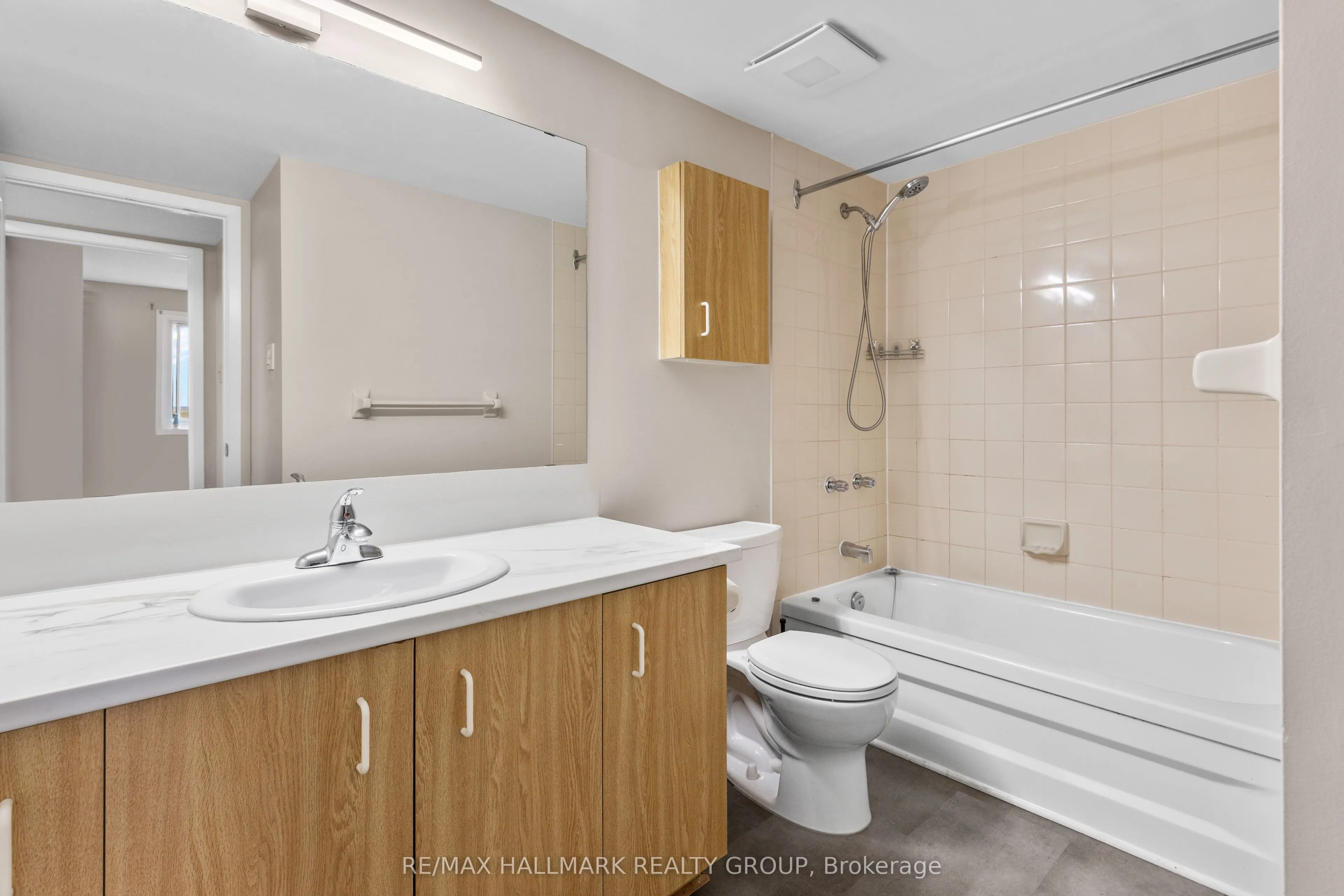 345 Centrum Boulevard #306
