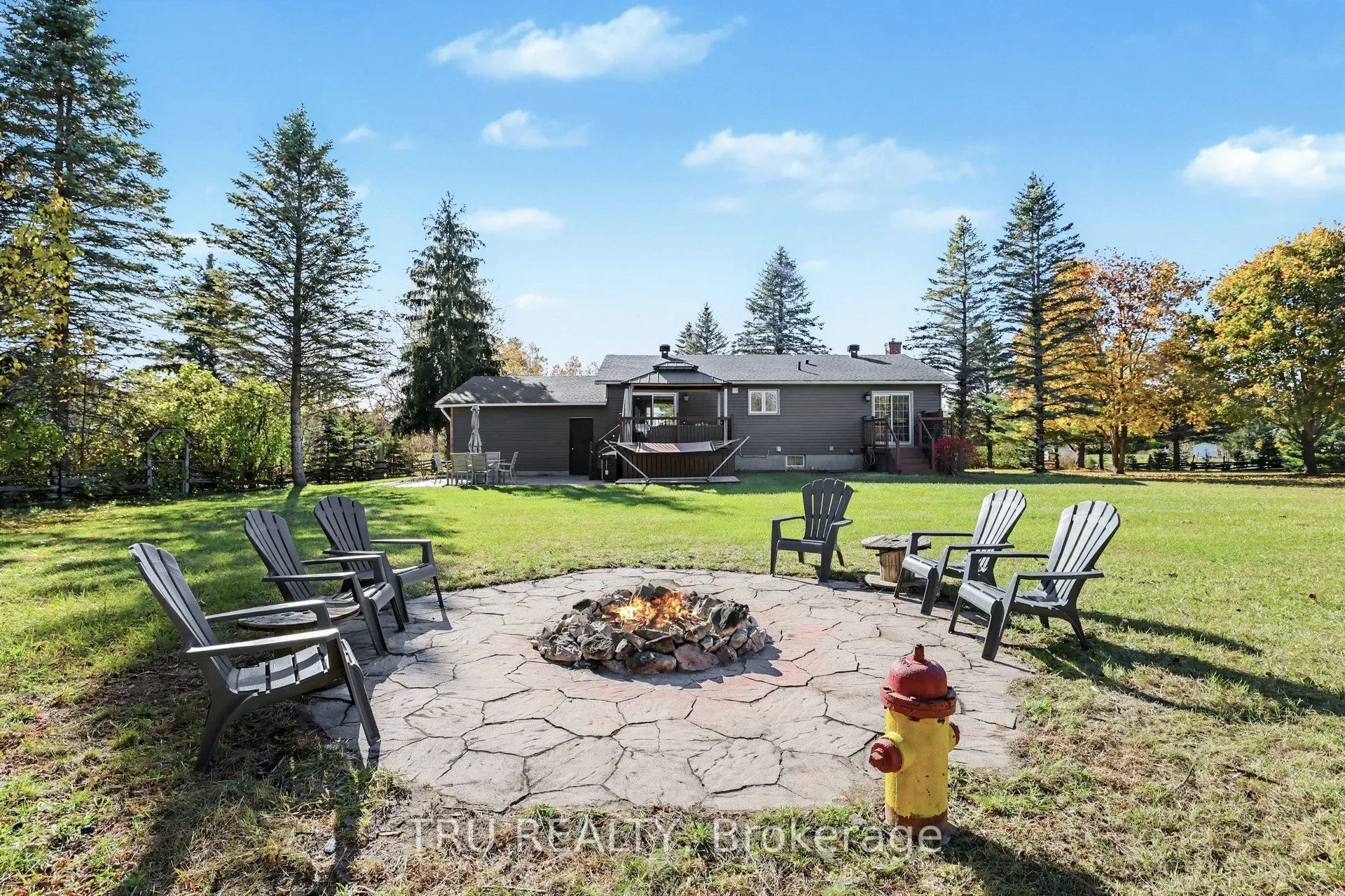 6 Oxford Heights Drive