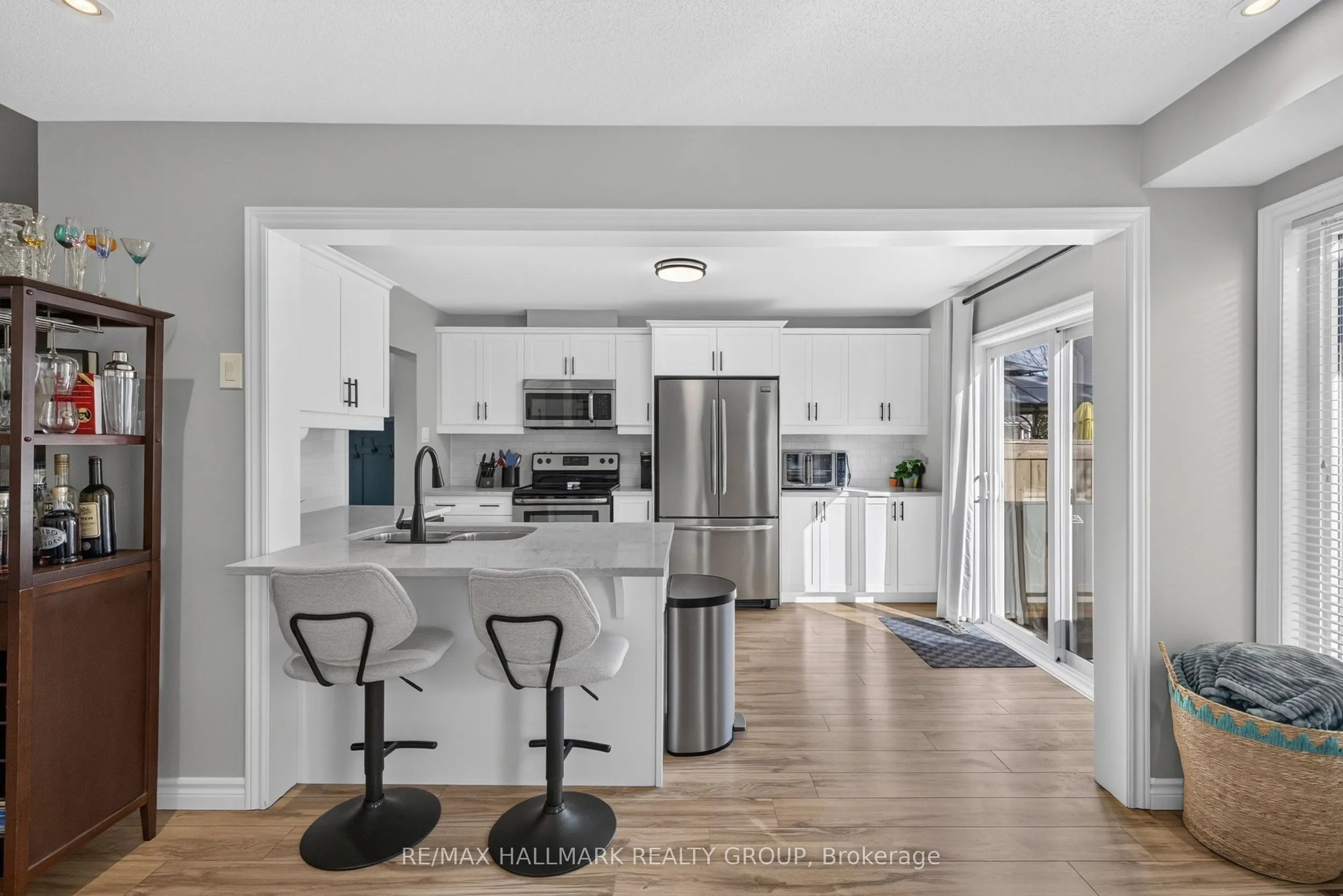792 Mayfly Crescent