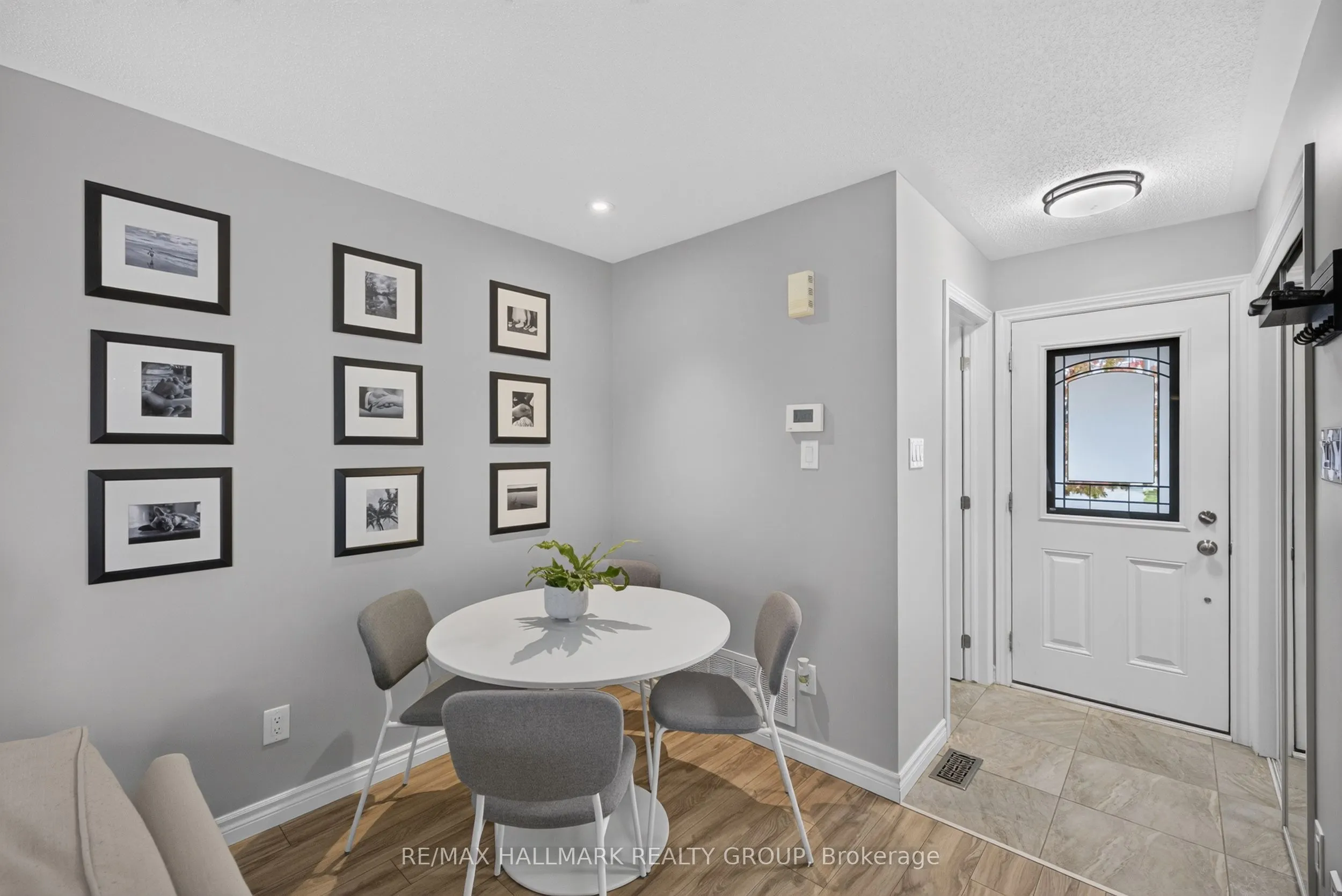 792 Mayfly Crescent