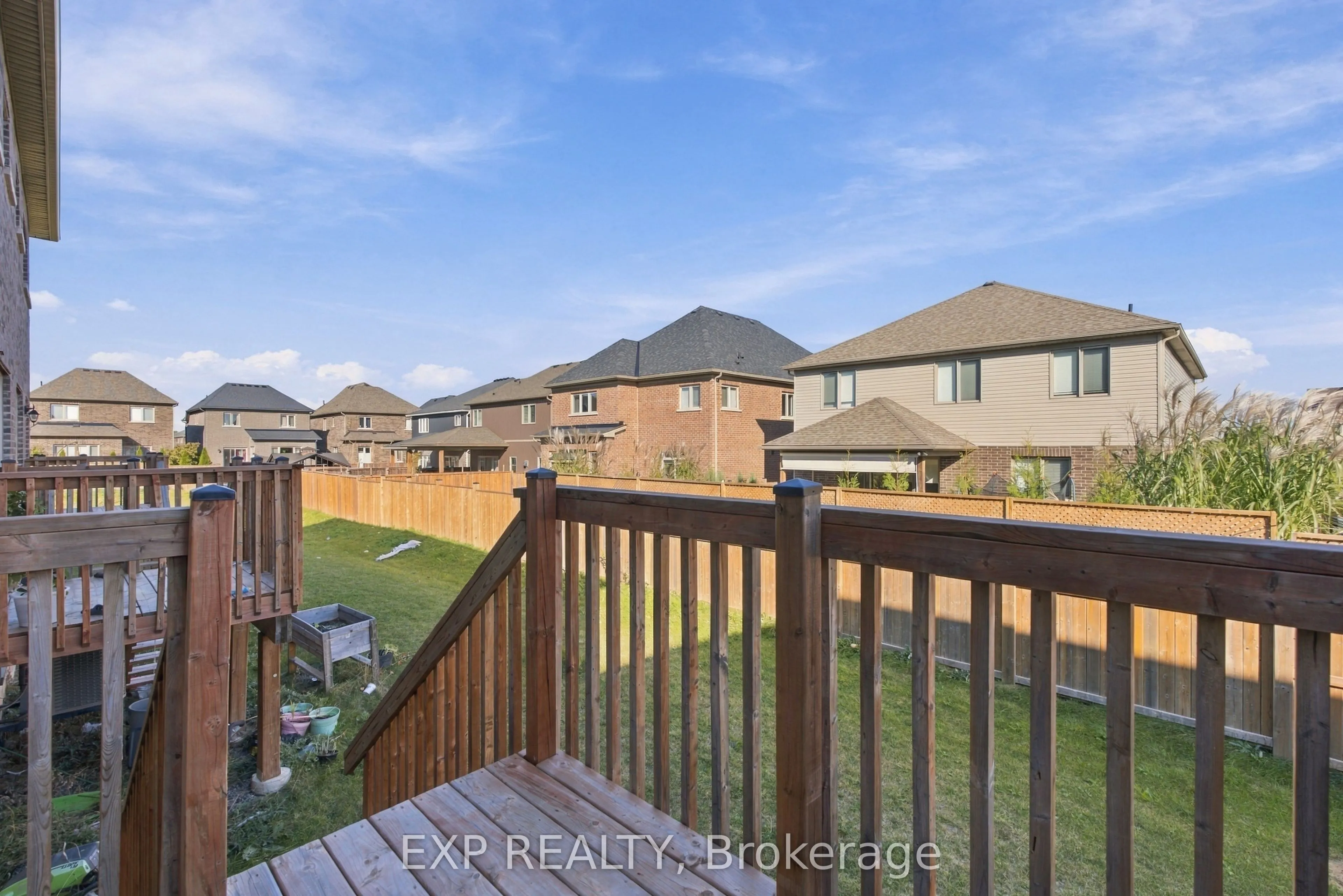 31 Sapphire Way
