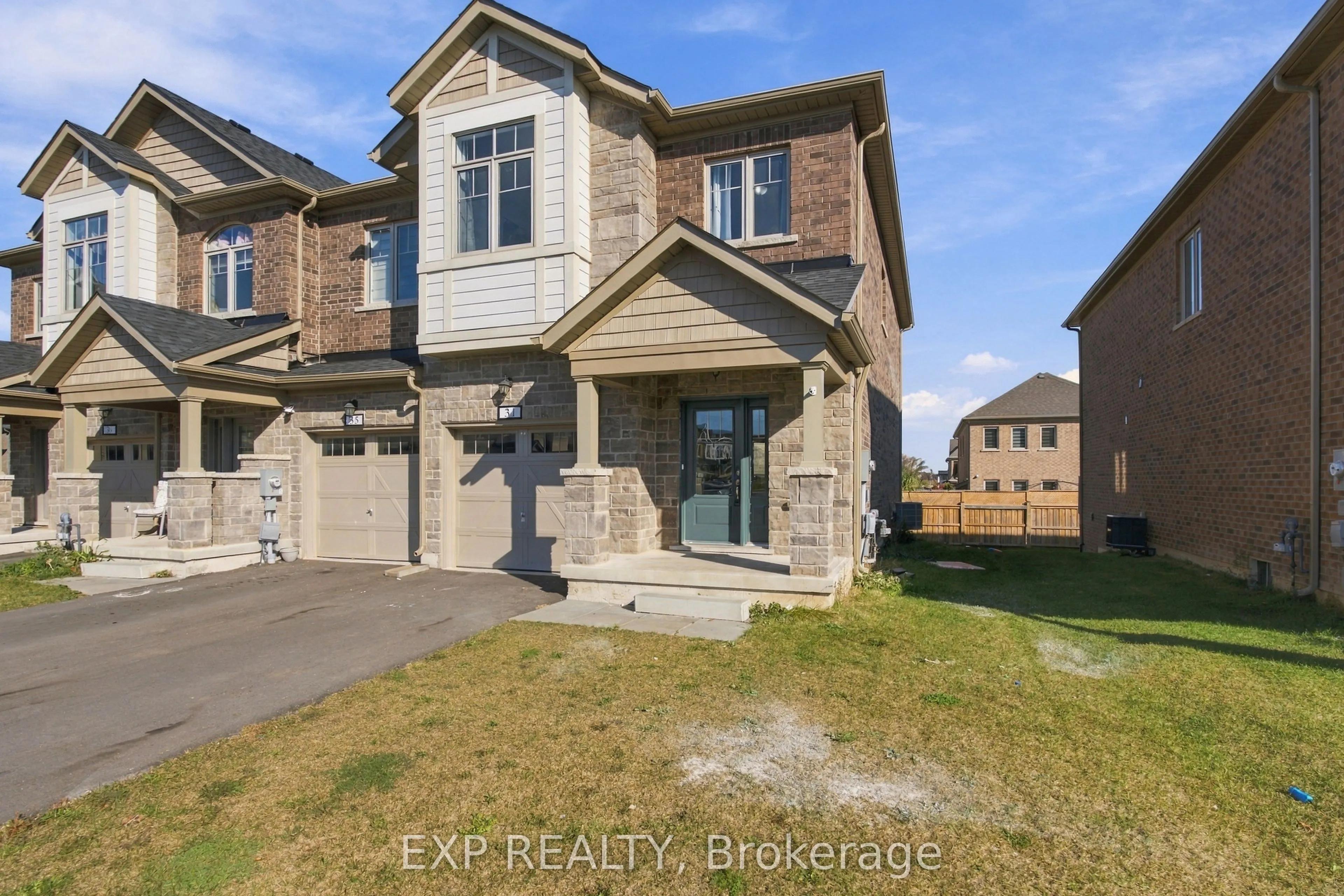 31 Sapphire Way