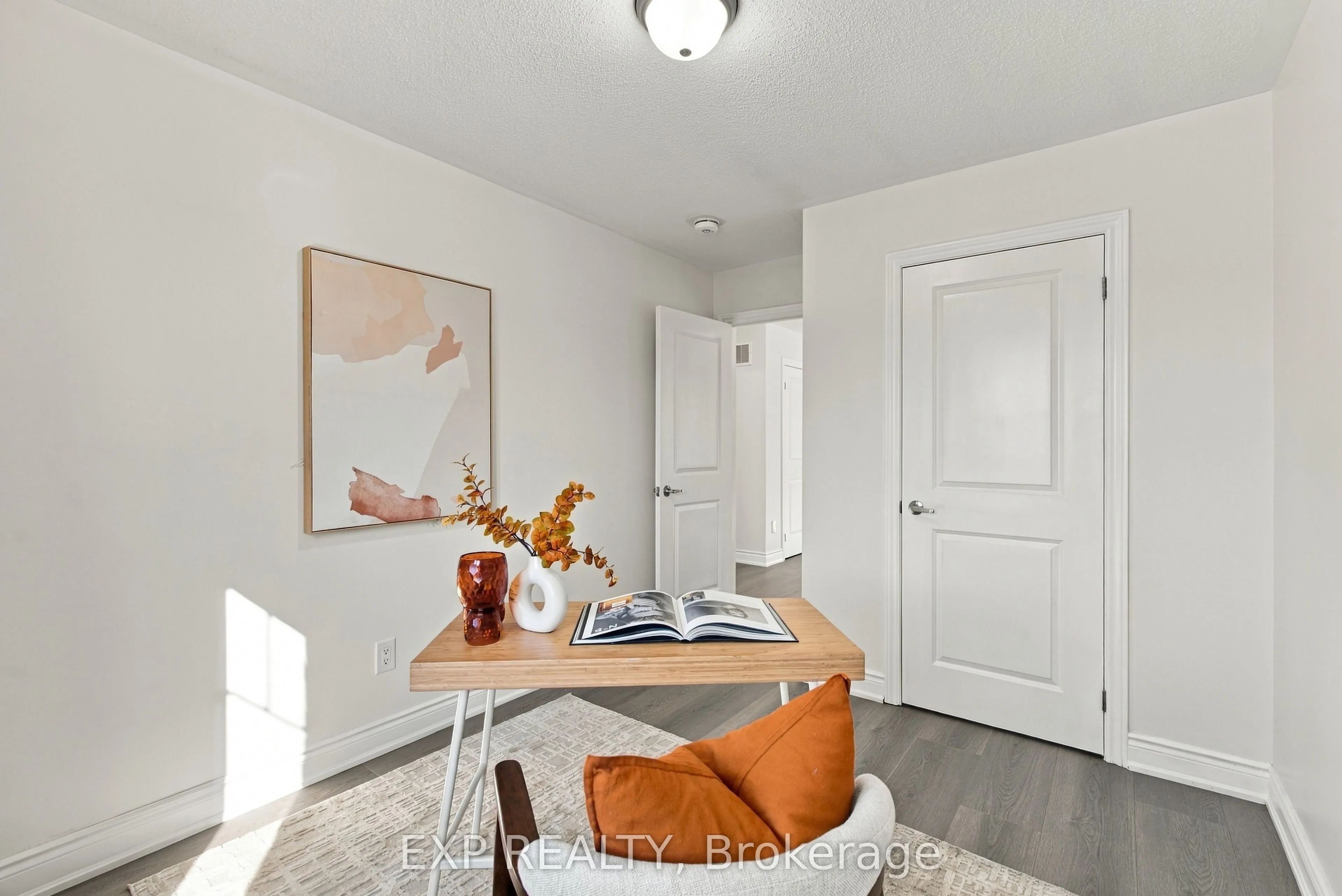 31 Sapphire Way