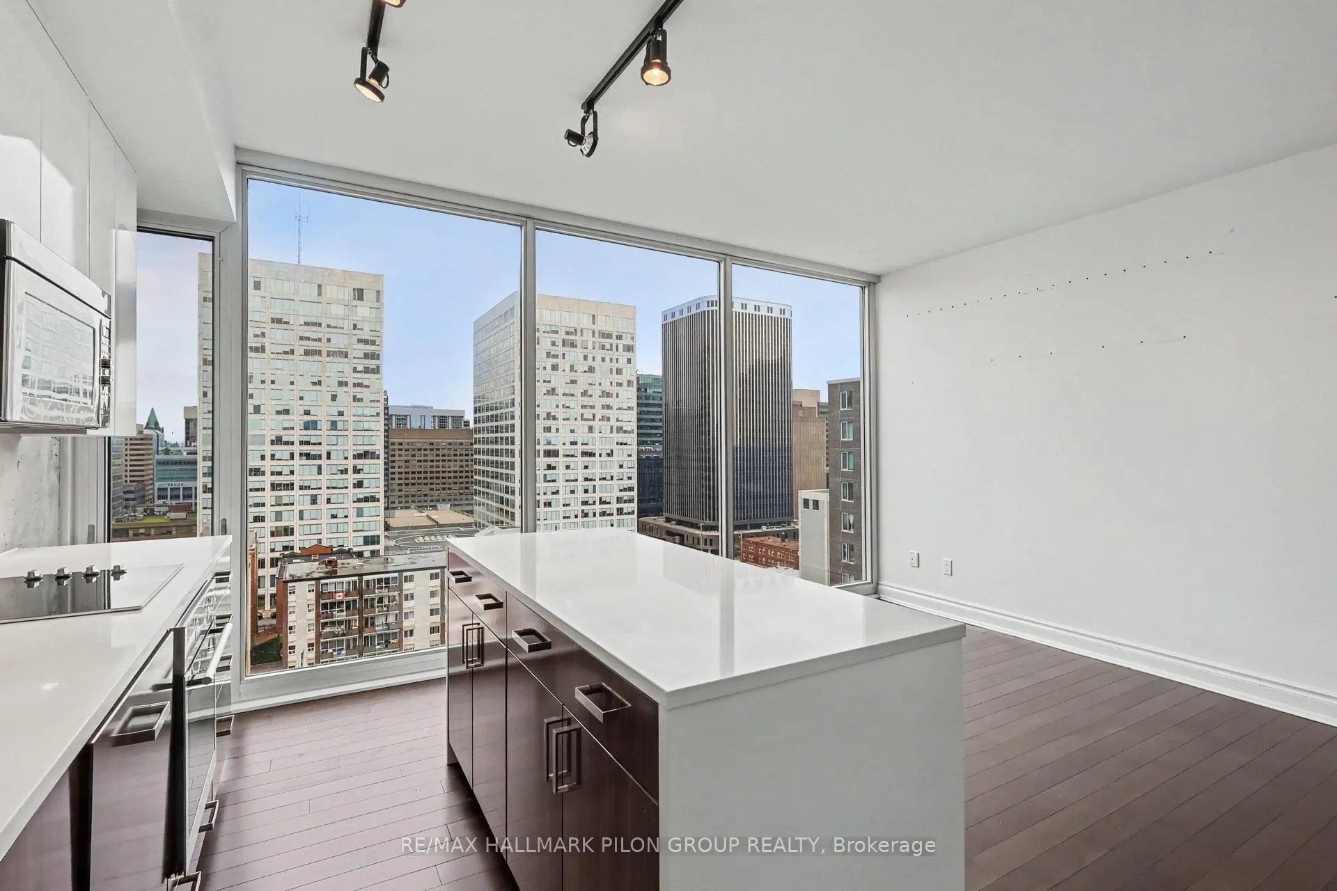 300 Lisgar Street #1512