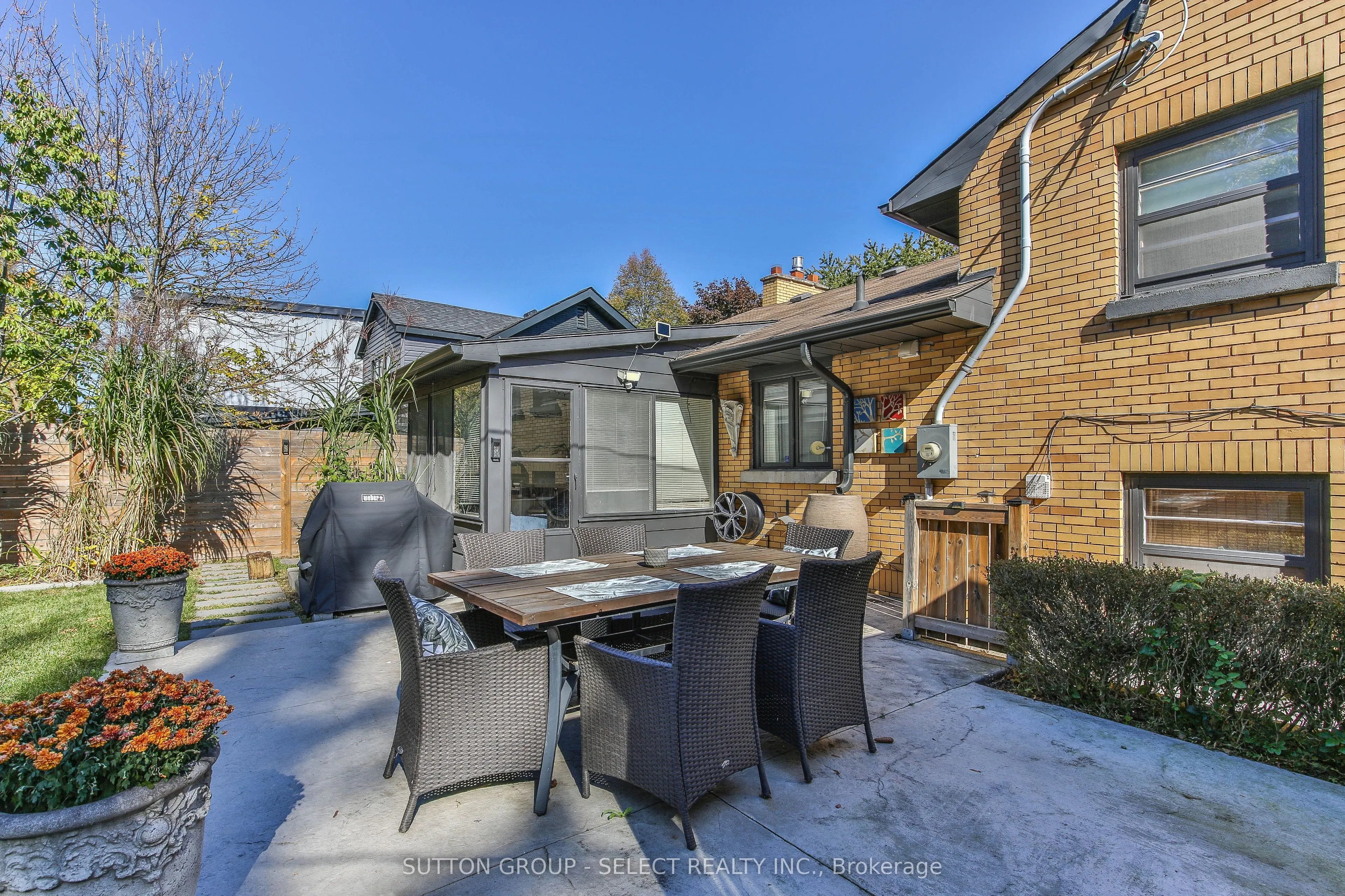 35 Croxton Road W