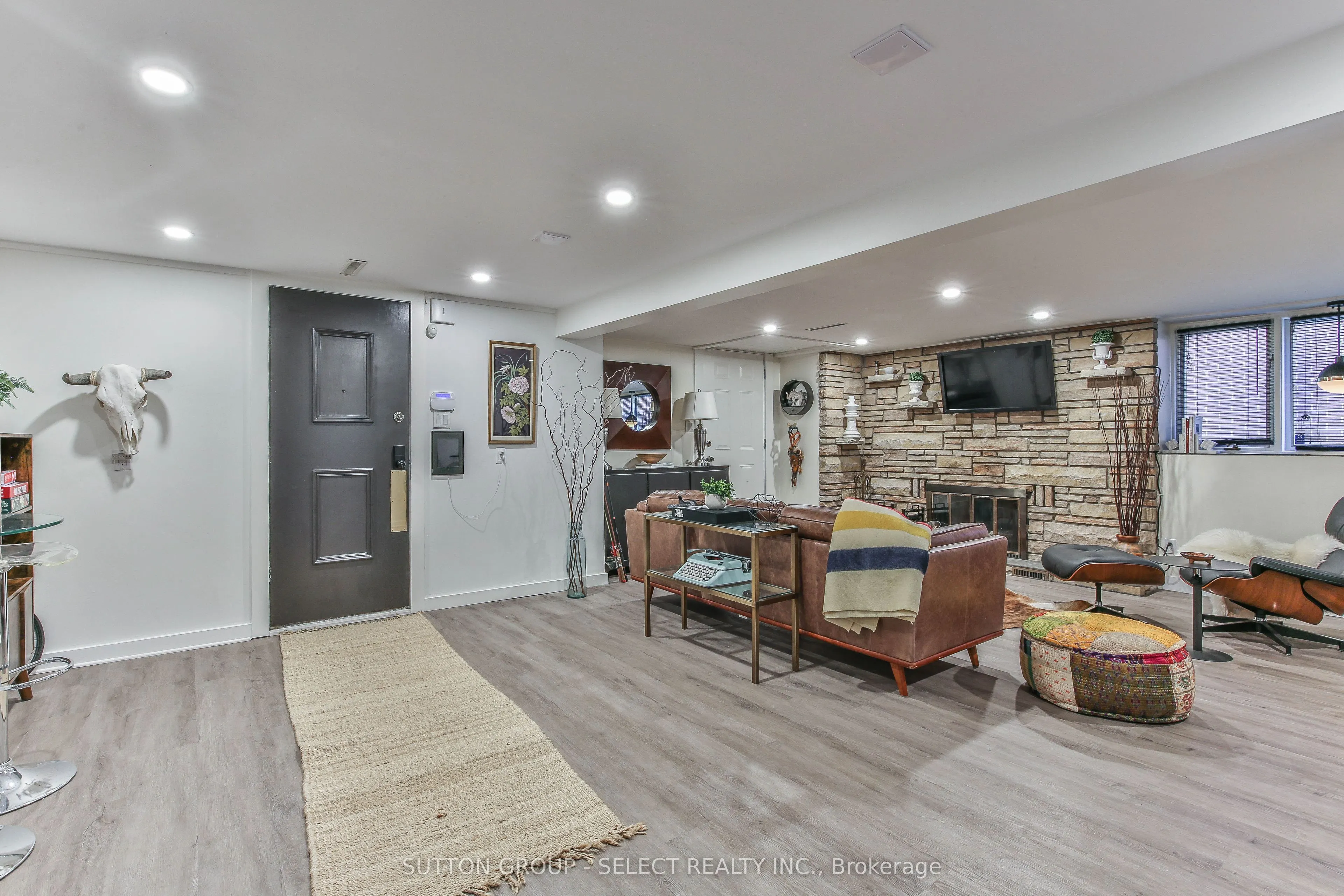 35 Croxton Road W