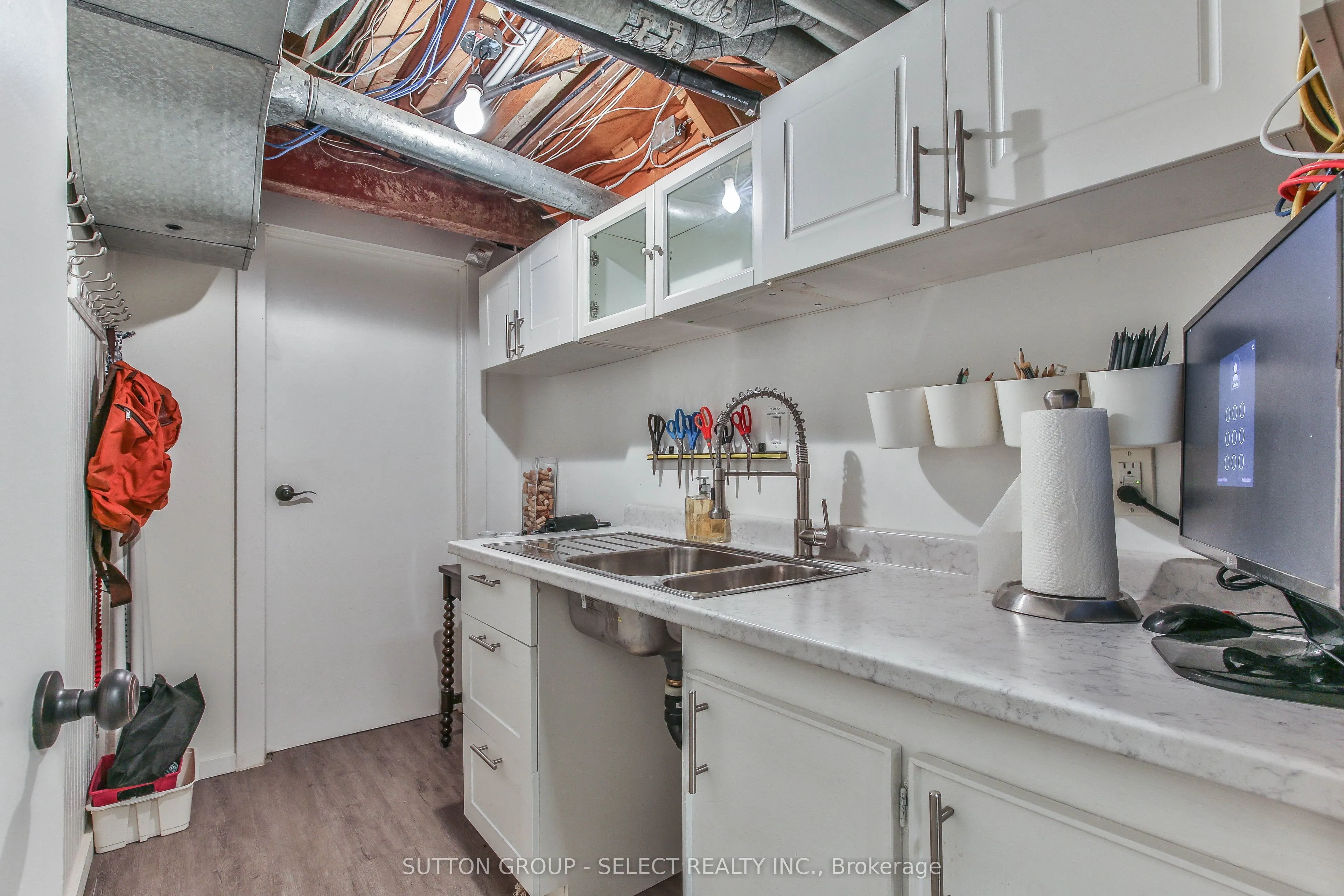35 Croxton Road W