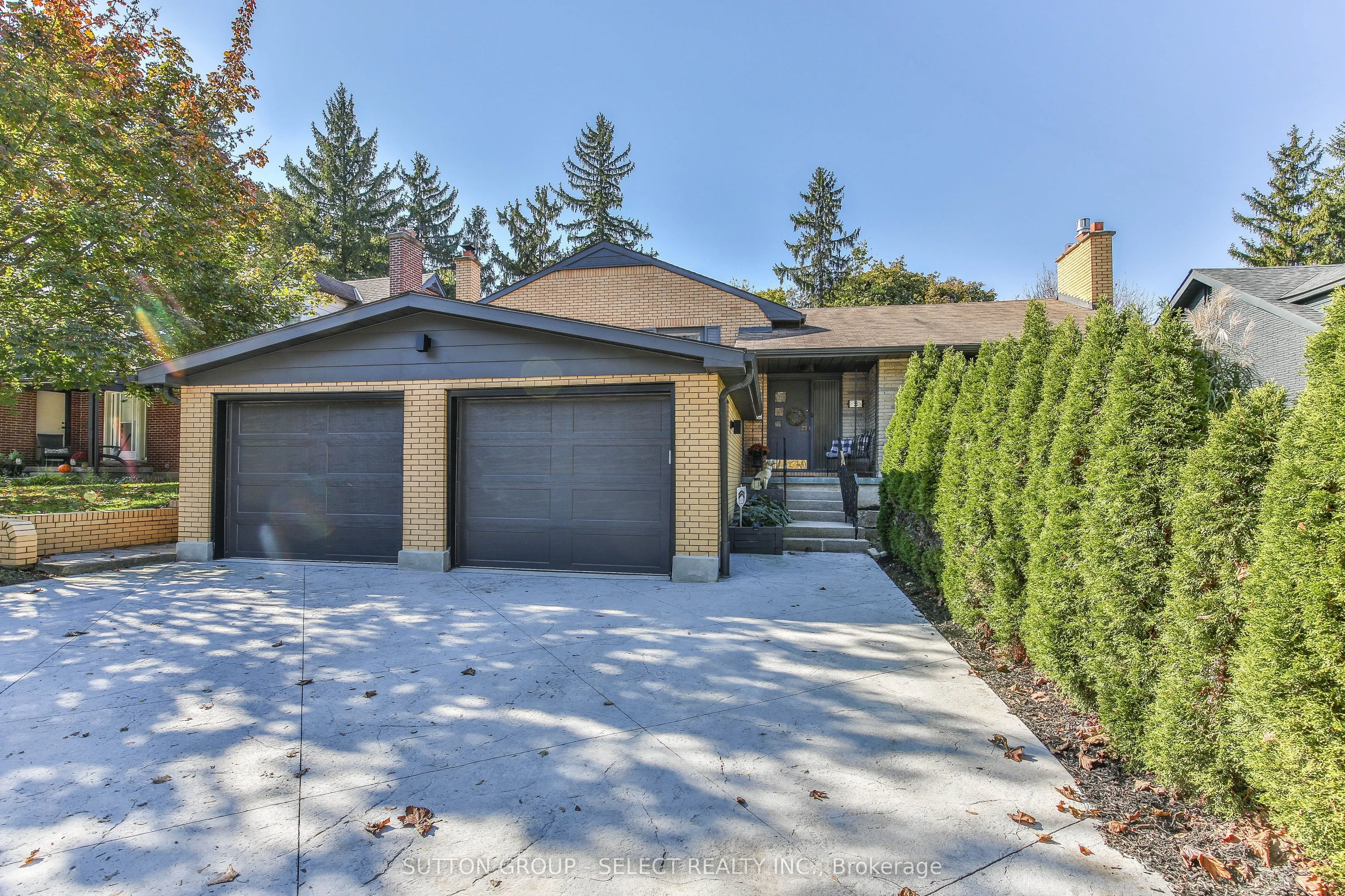 35 Croxton Road W