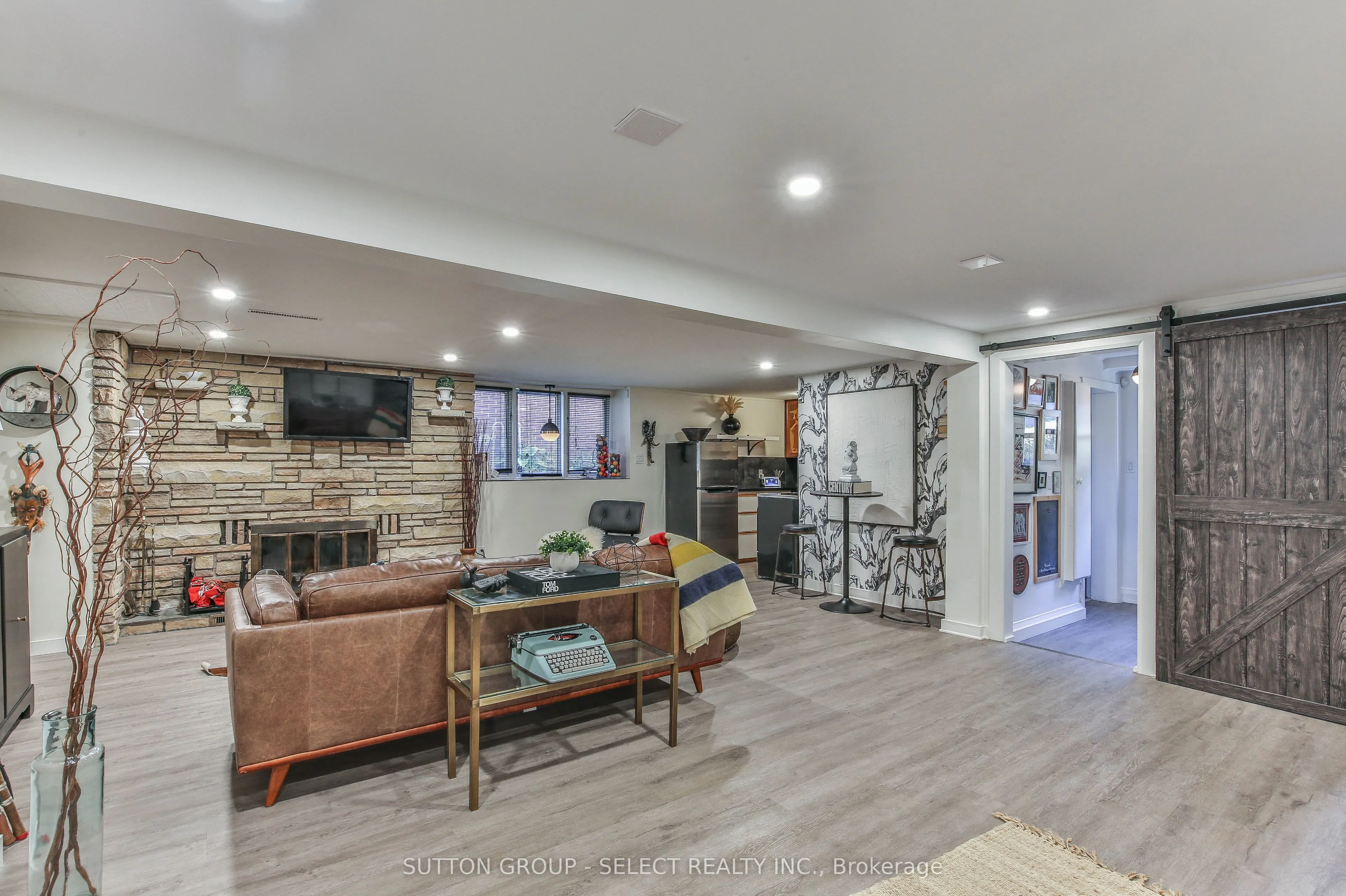 35 Croxton Road W