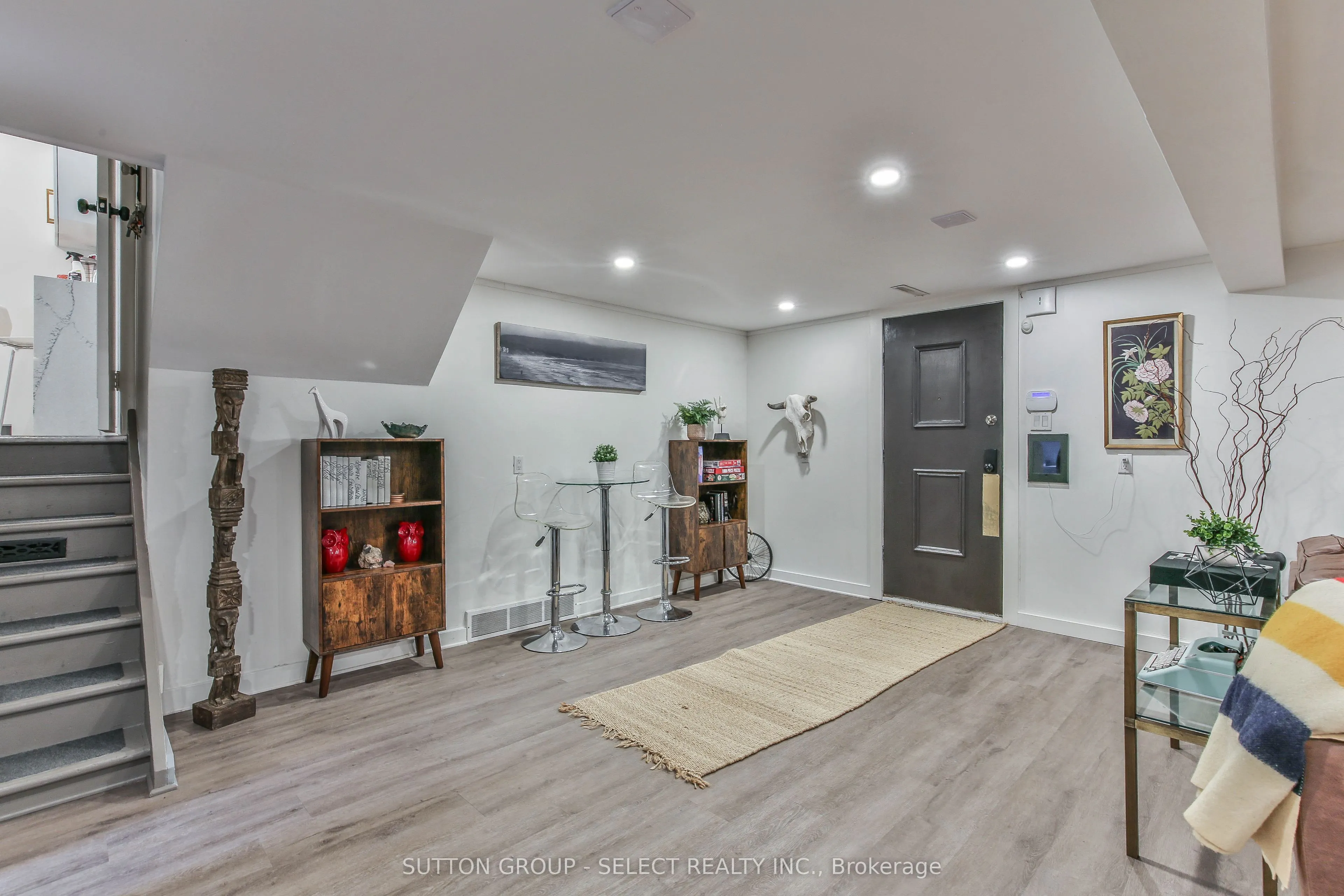 35 Croxton Road W