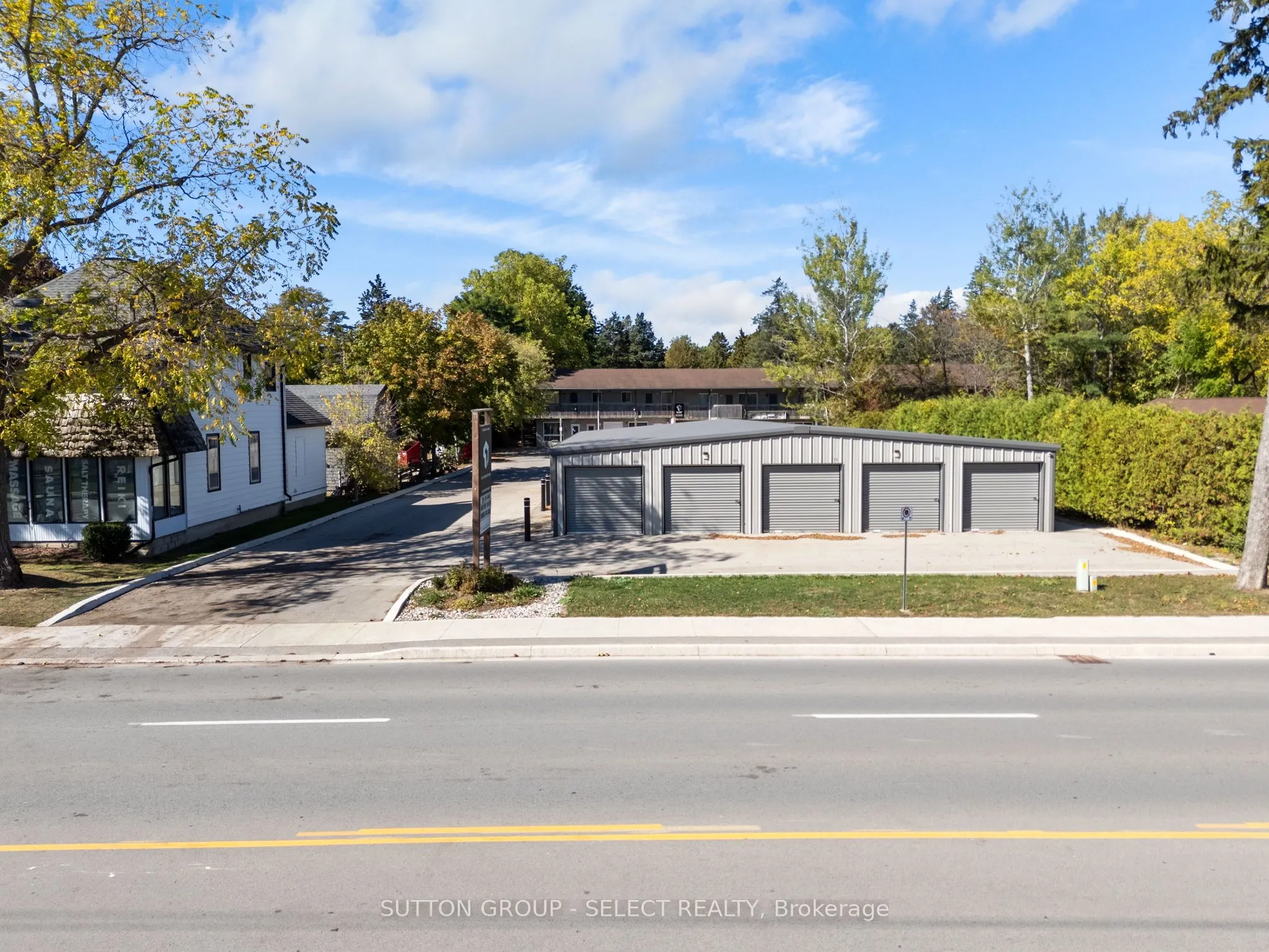 47 Ontario Street N