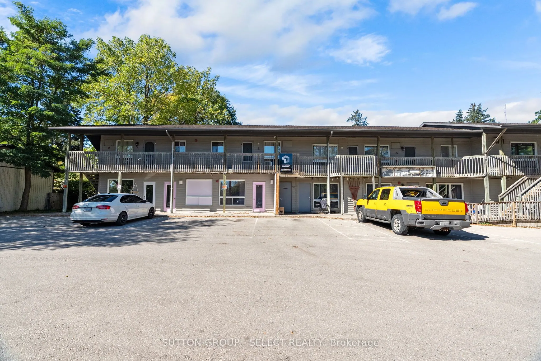 47 Ontario Street N