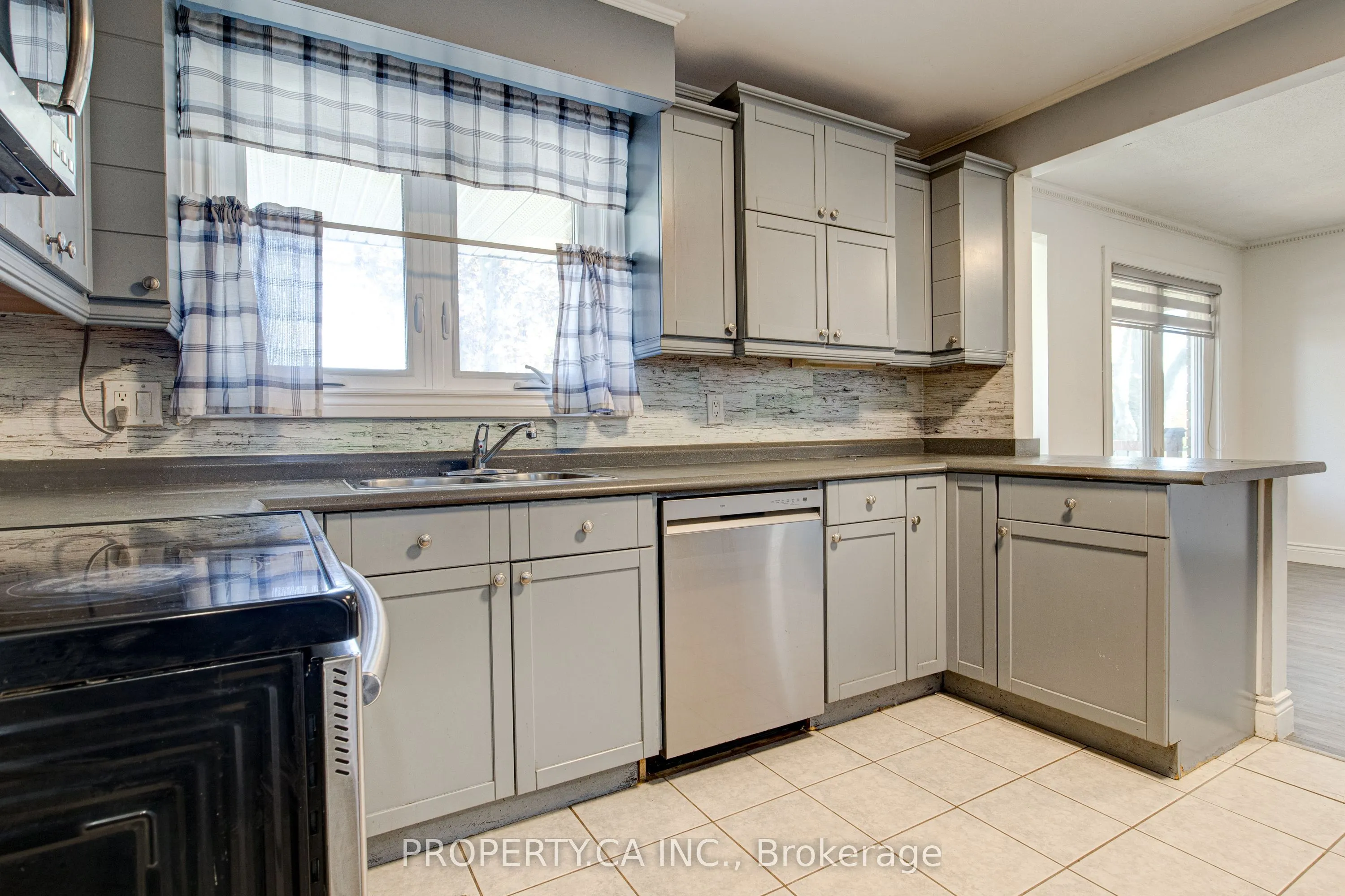 71 Highpark Avenue