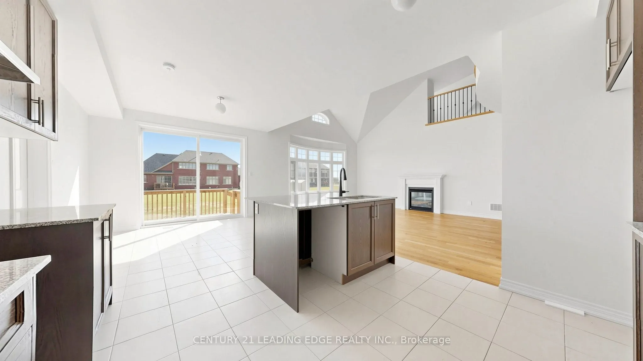 8 Skyvue Crescent