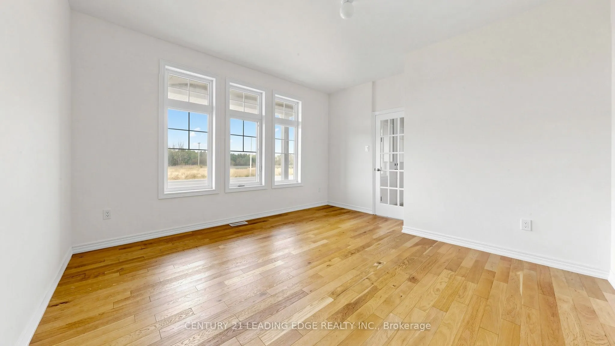 8 Skyvue Crescent
