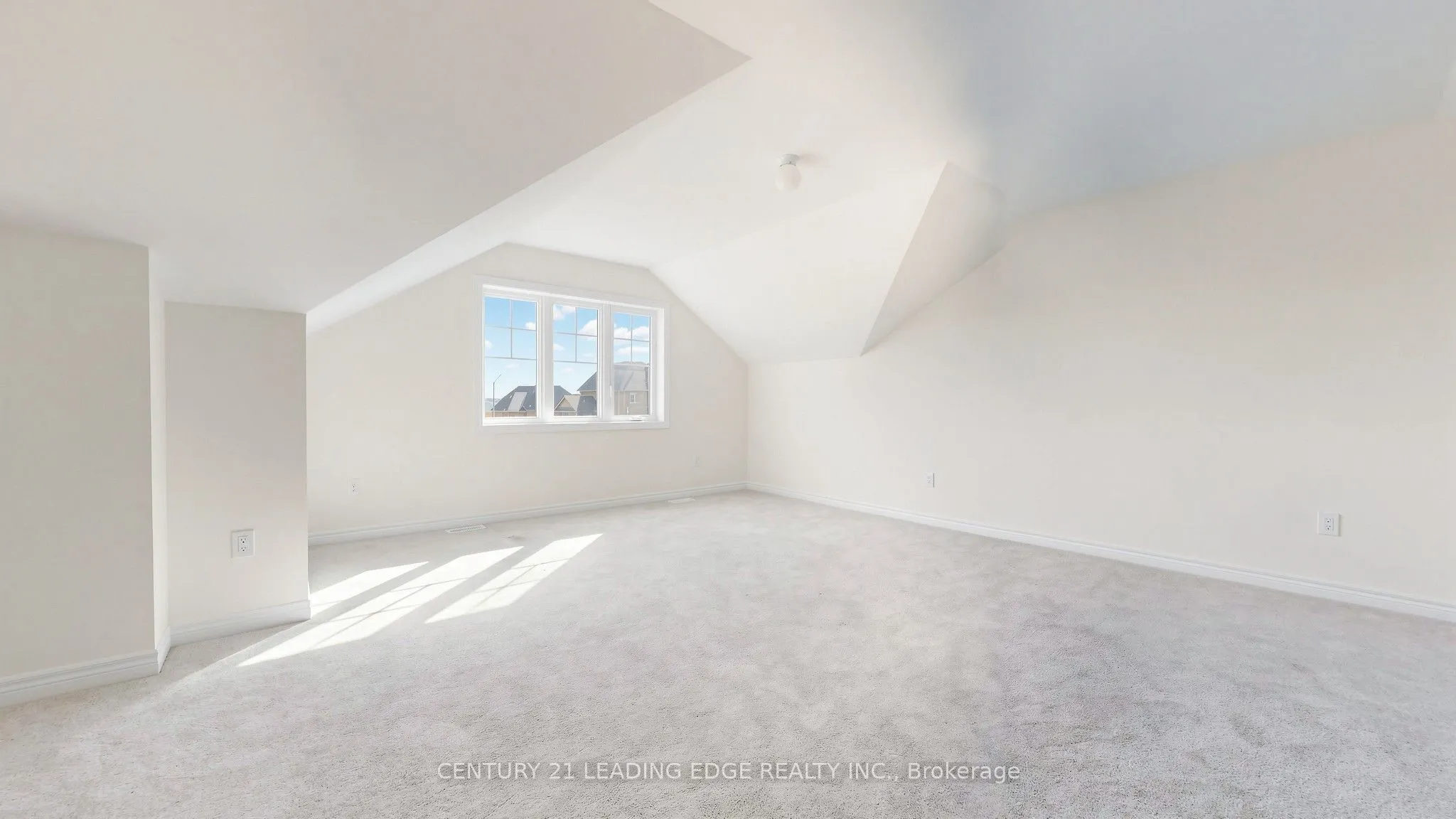 8 Skyvue Crescent
