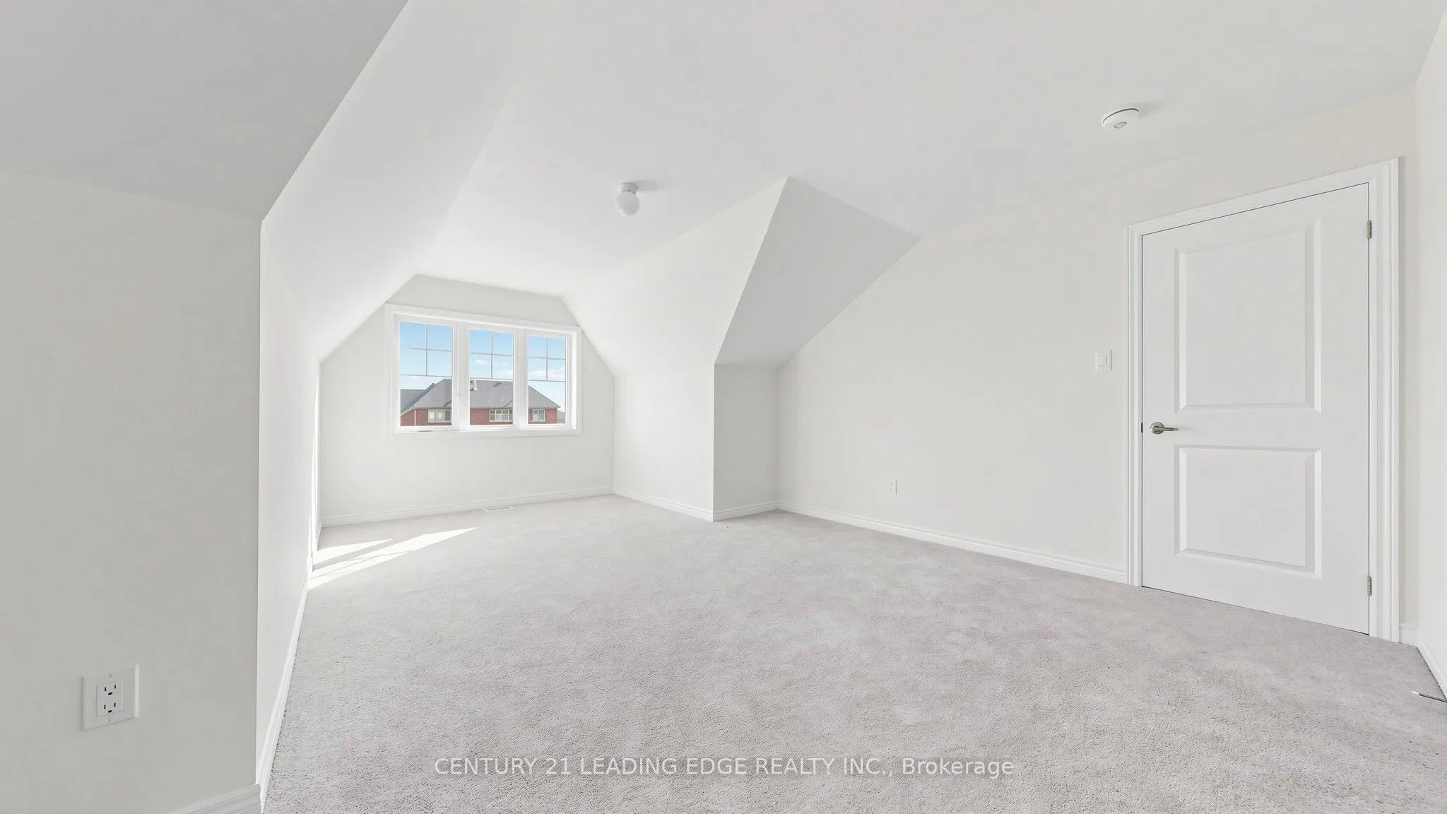 8 Skyvue Crescent