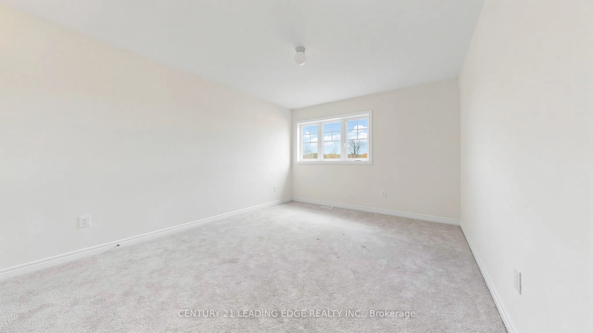 8 Skyvue Crescent
