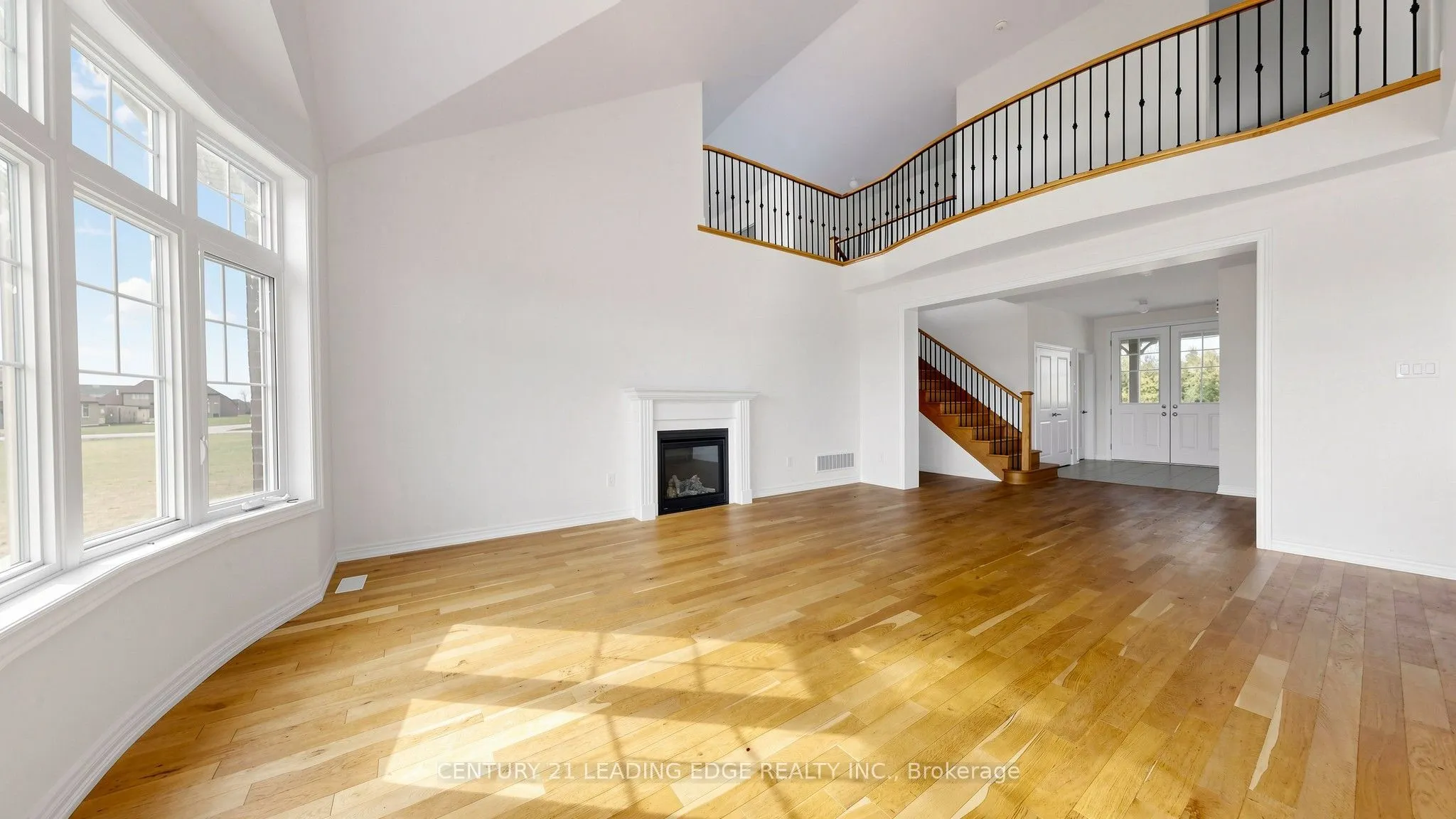 8 Skyvue Crescent