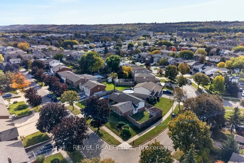 2 LORING Crescent